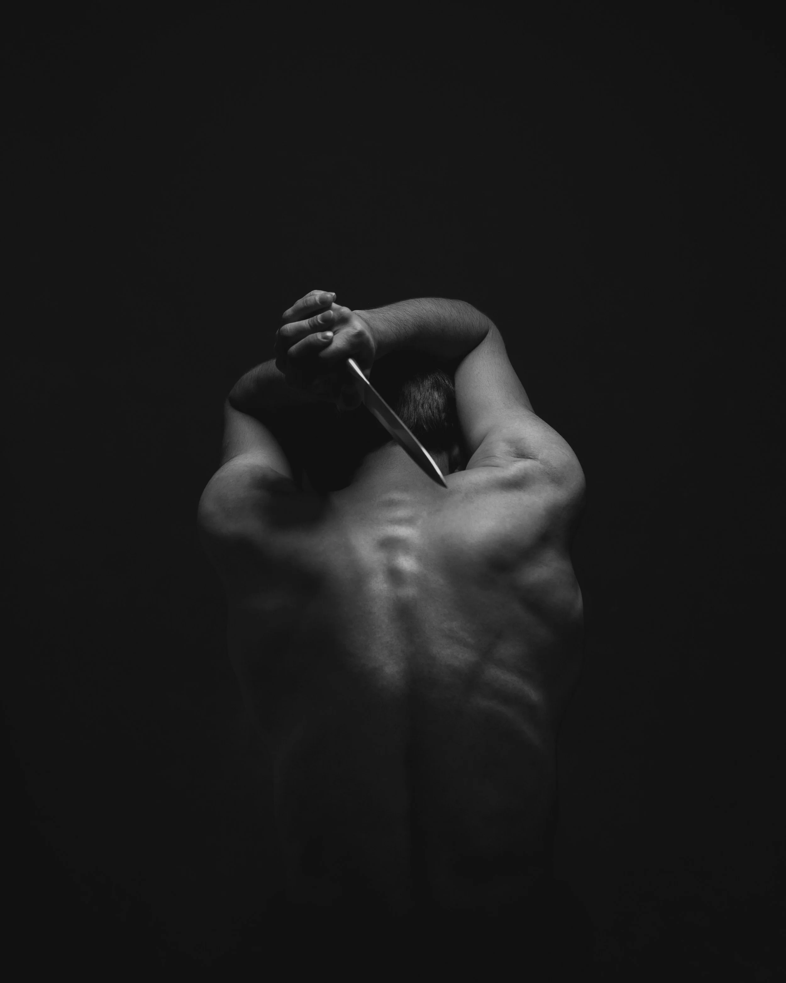 The Psychology of Fear Arousal: Why Knife Play Feels So Intense