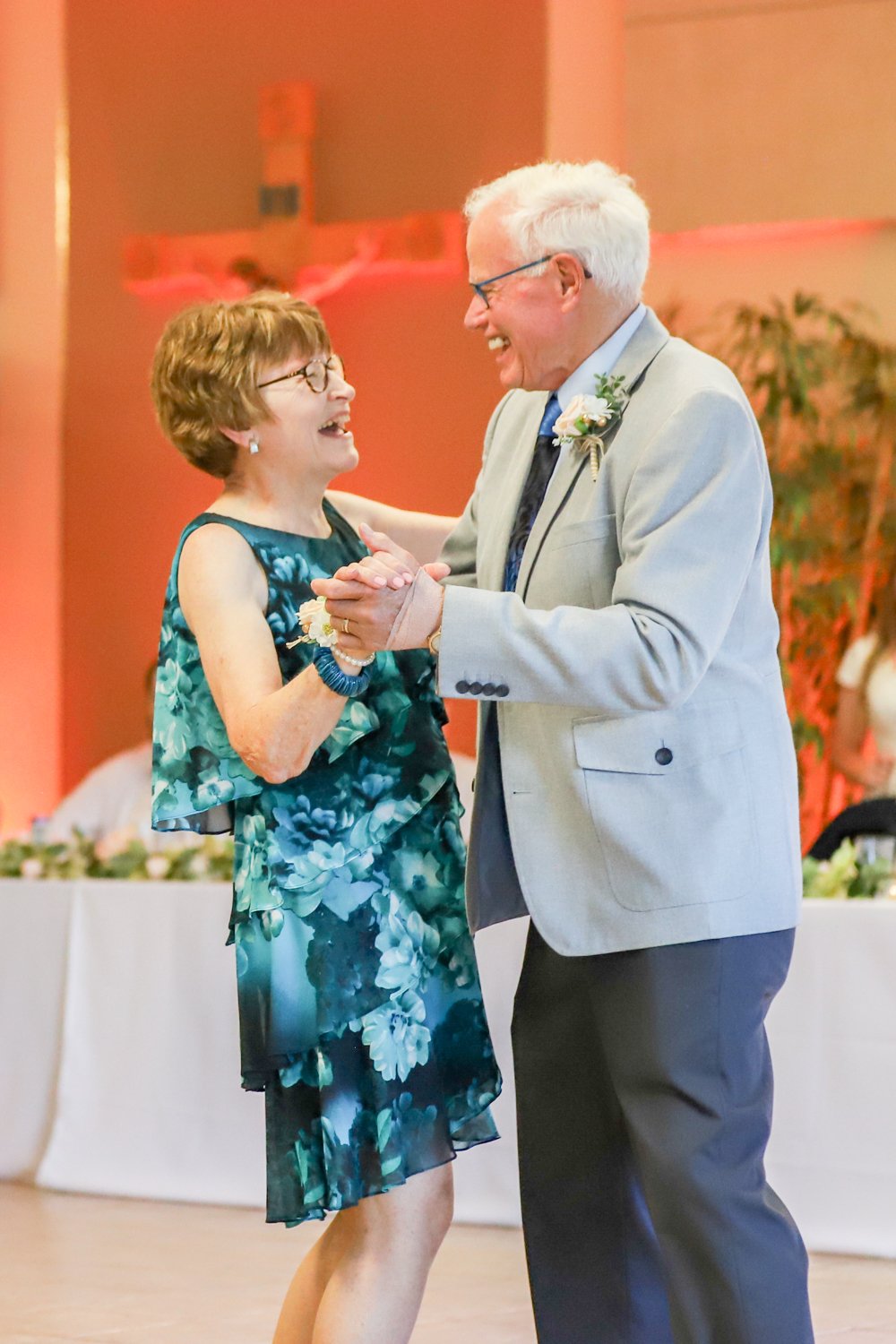 Ptacek_Wedding_Gallery-32.jpg