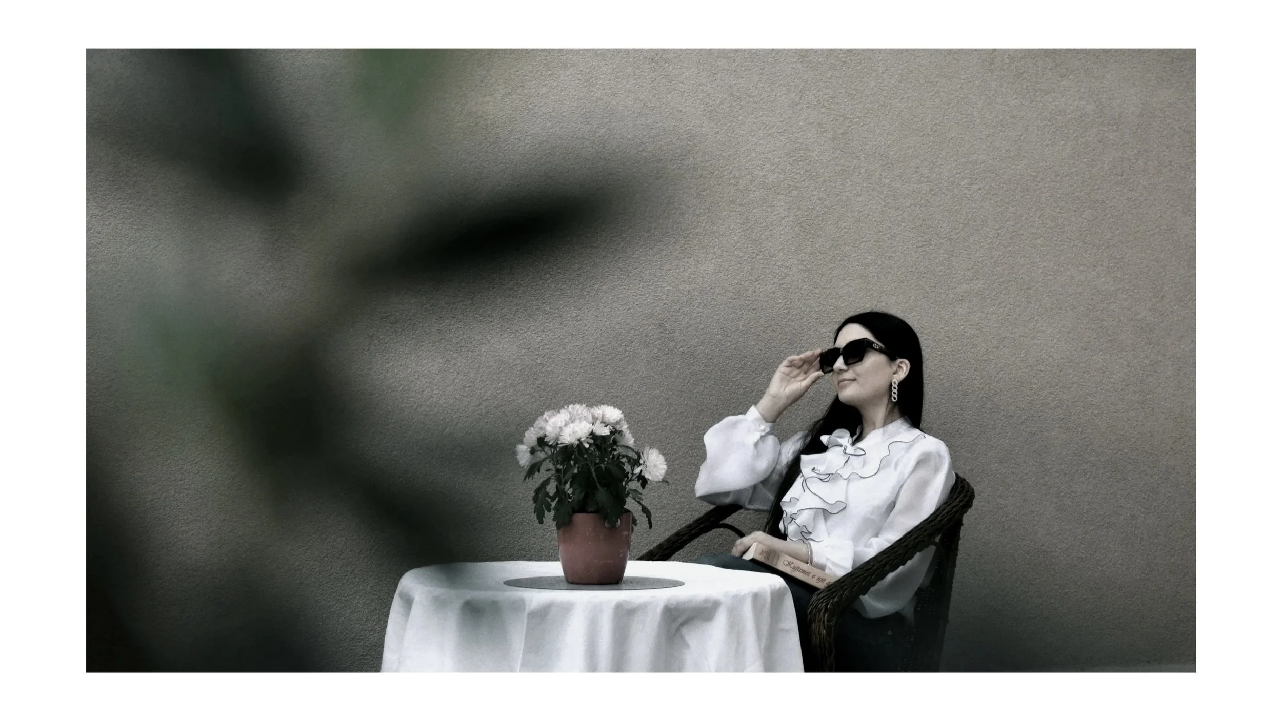 boutique business consultant supporting female entrepreneurs with profit strategy