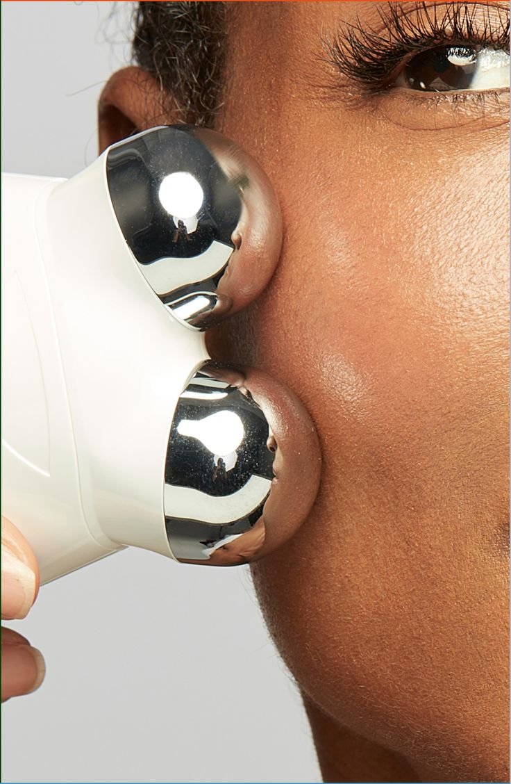 Microcurrent Facial Benefits + Anti Aging Treatments in Tempe Arizona