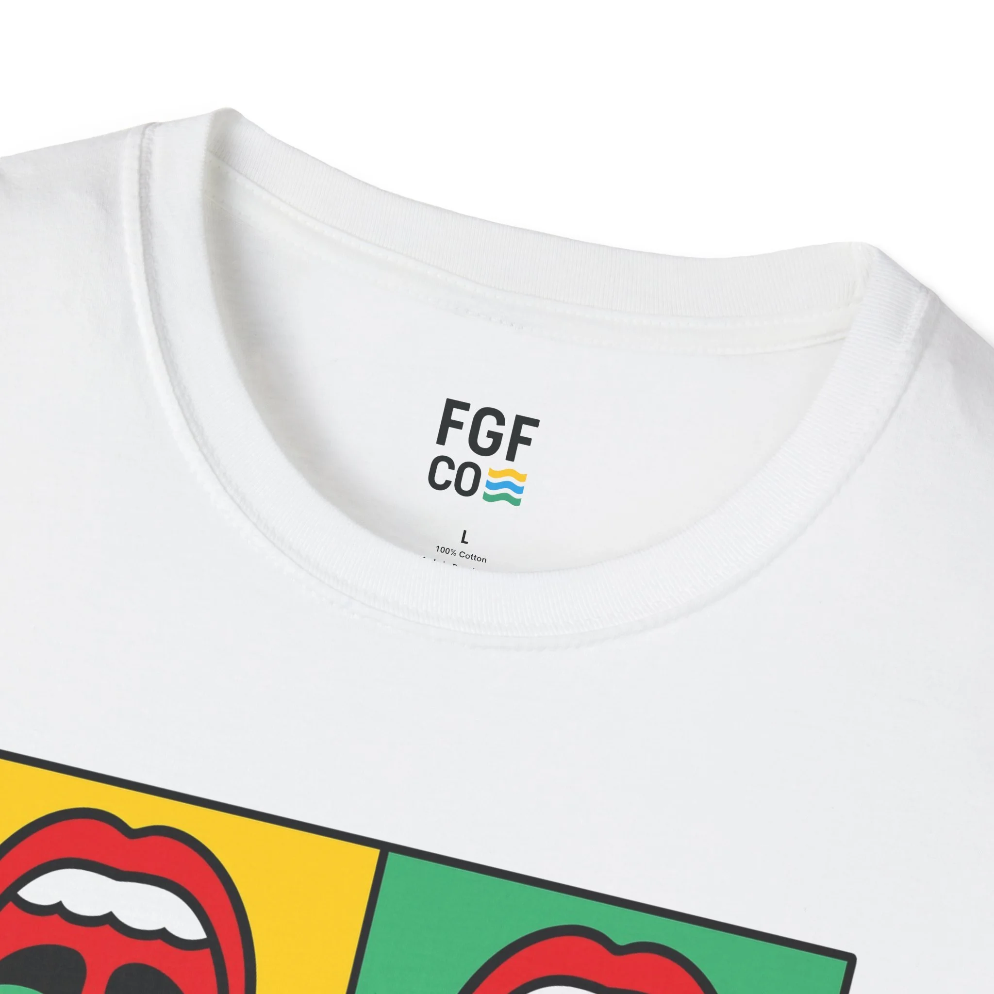 Front Collar Closeup, White.jpg