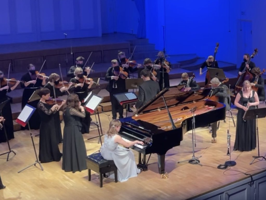 Maestra Ester Mägi 100