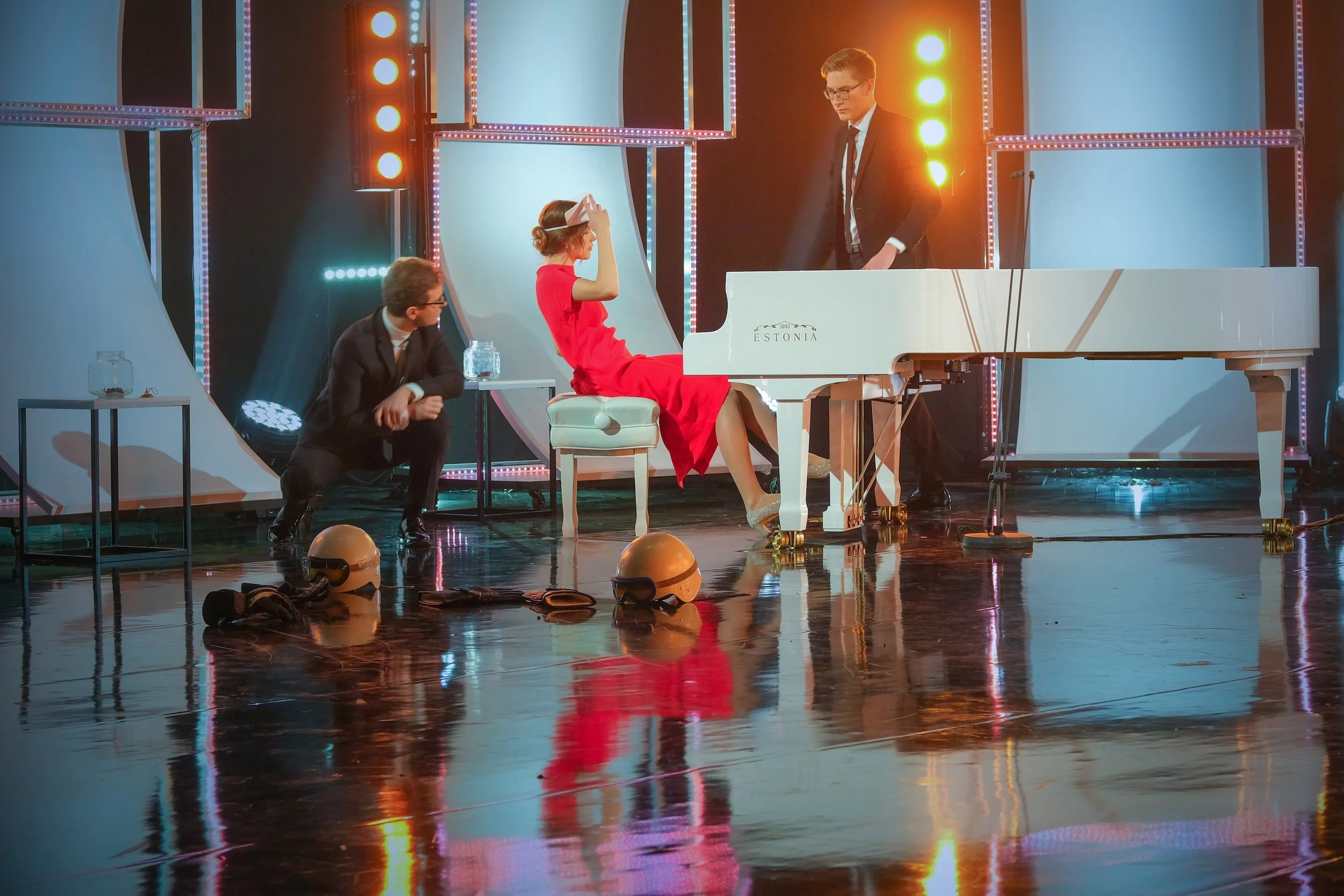 Tähe-Lee Liiv. Klassikatähed 5. Raamist välja. Kairit Leibold-1.jpg