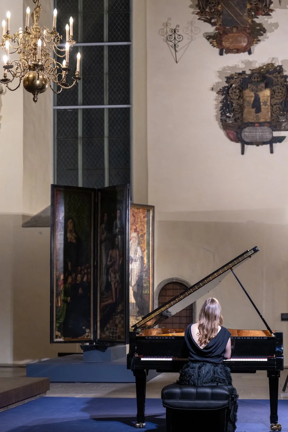 2026.03.13 Merko poolt Niguliste Kunstimuuseumile kingitud Estonia klaveri esitluskontsert-24.jpg