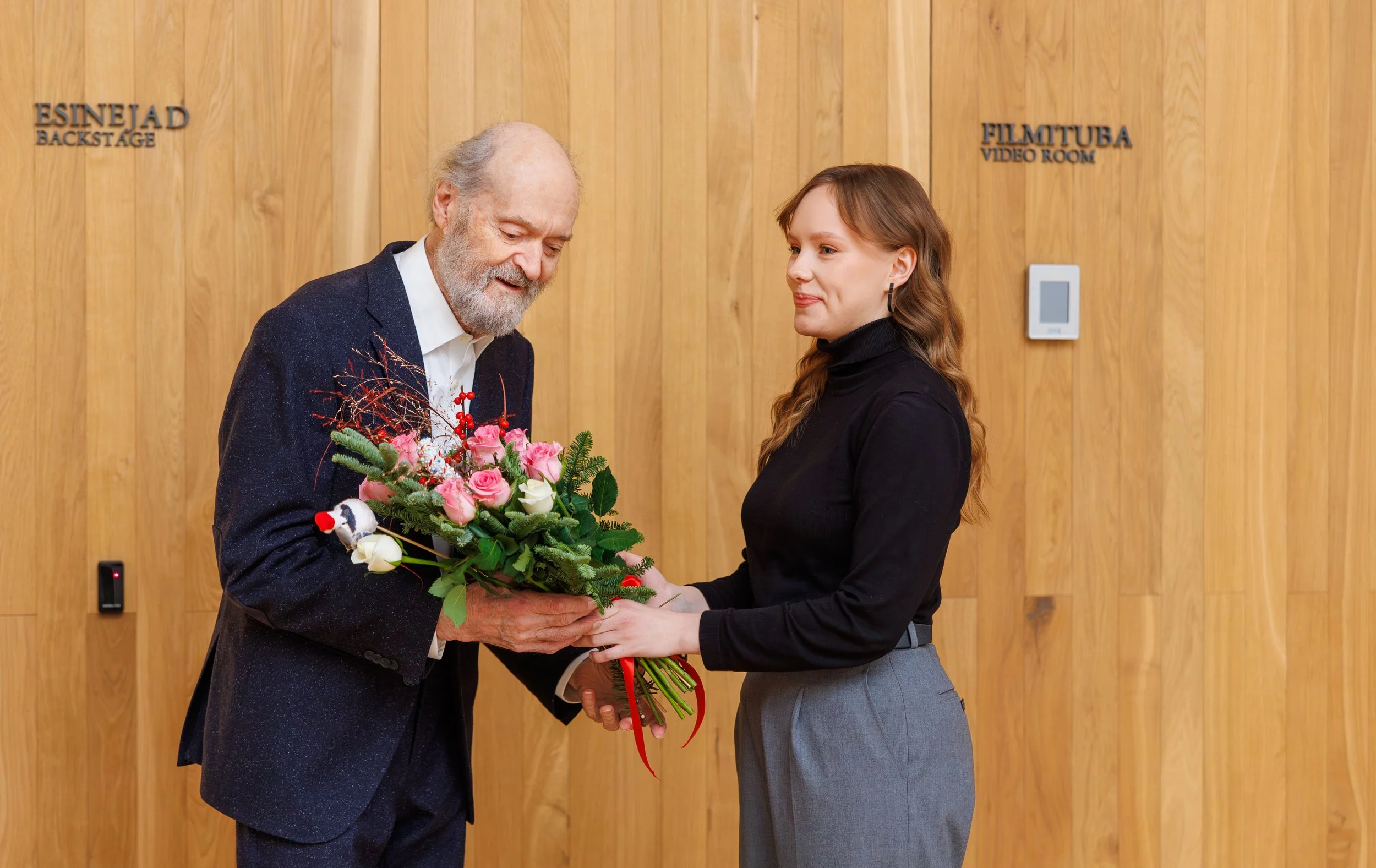 Tähe-Lee Liiv. 2025.12 In Laulasmaa with Arvo Pärt-1.jpg