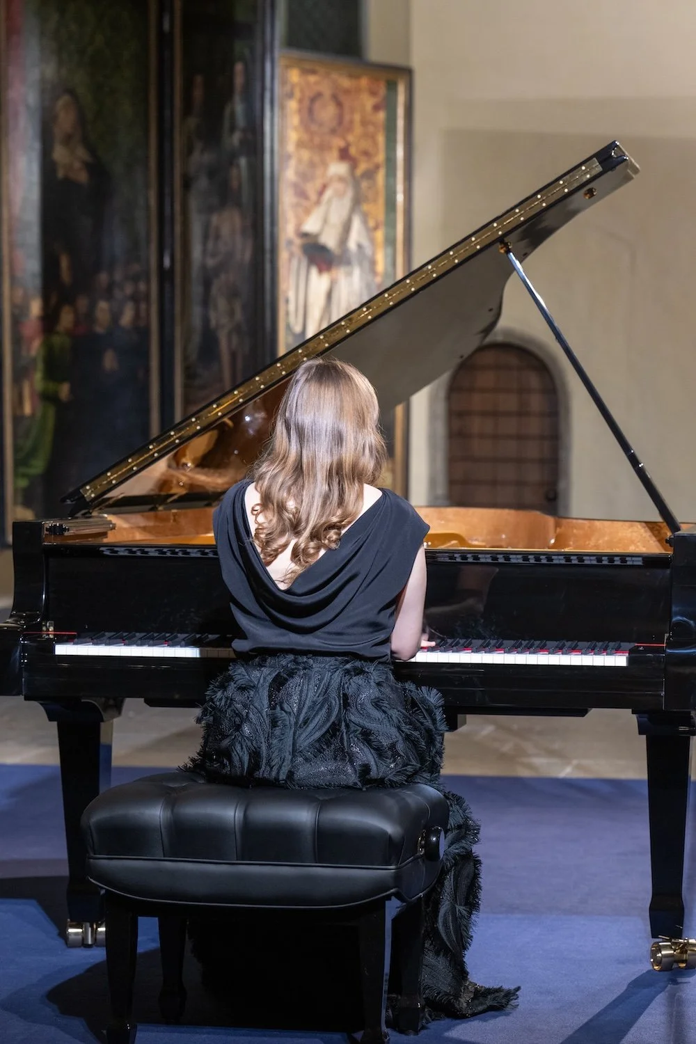 2026.03.13 Merko poolt Niguliste Kunstimuuseumile kingitud Estonia klaveri esitluskontsert-25.jpg