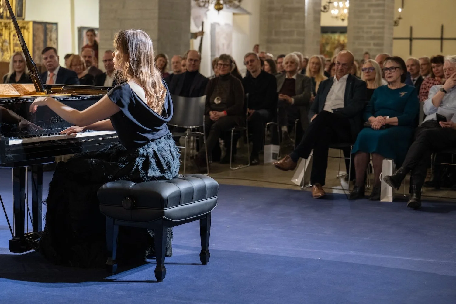 2026.03.13 Merko poolt Niguliste Kunstimuuseumile kingitud Estonia klaveri esitluskontsert-43.jpg