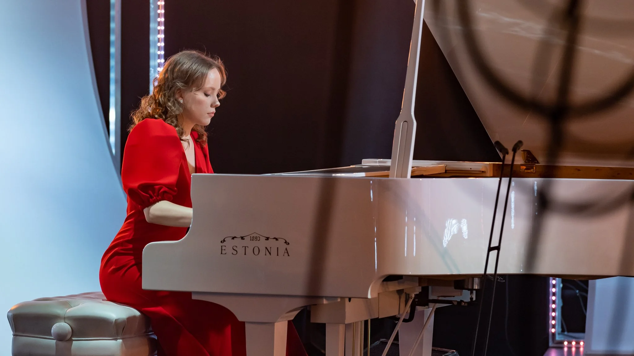 Tähe-Lee Liiv. Klassikatähed 1. Virtuoosne tulevärk. Kairit Leibold-8.jpg