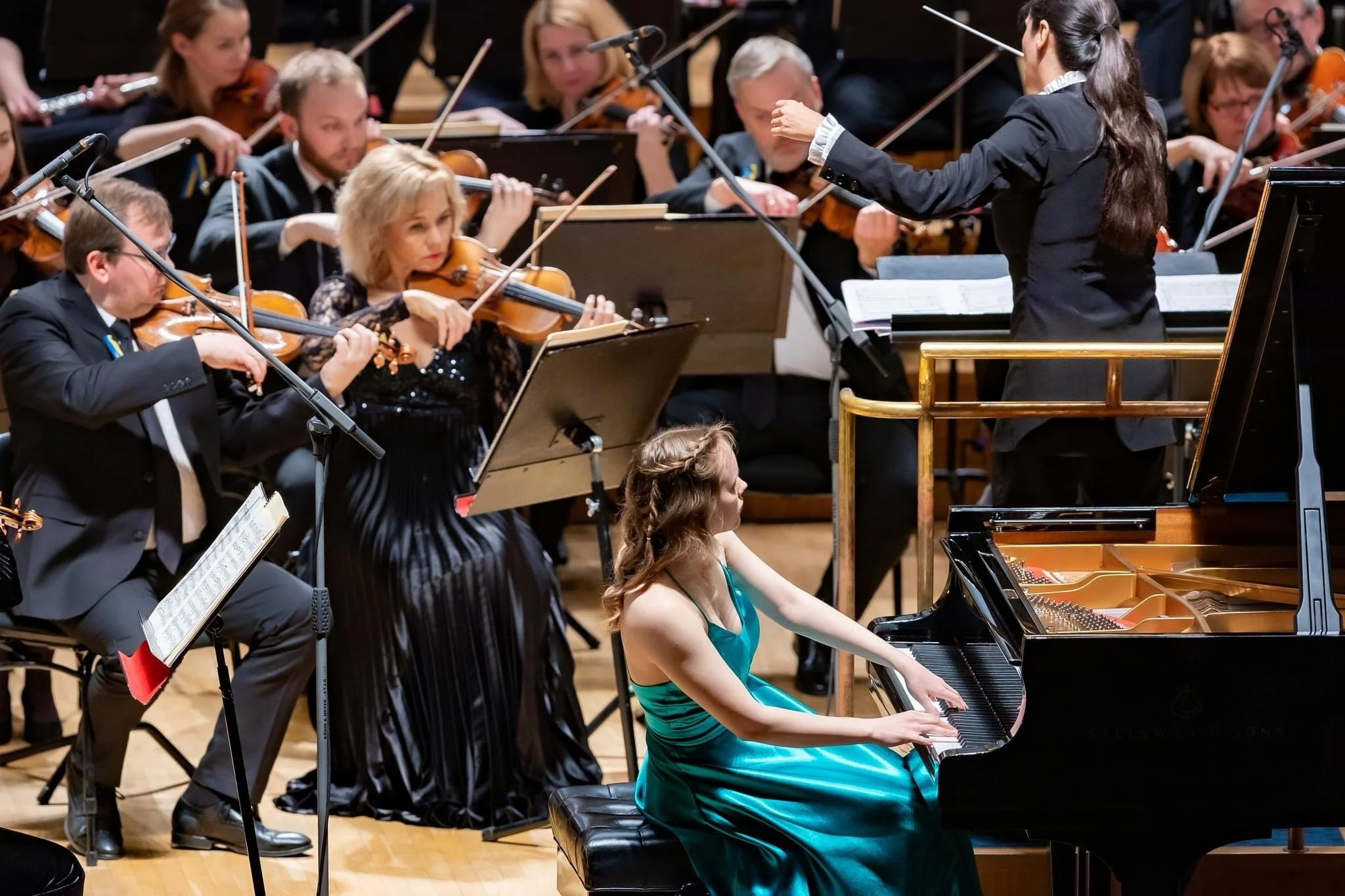 Tähe-Lee Liiv. 2023.03 Soloist with Estonian National Symphony Orchetsra-2.JPG