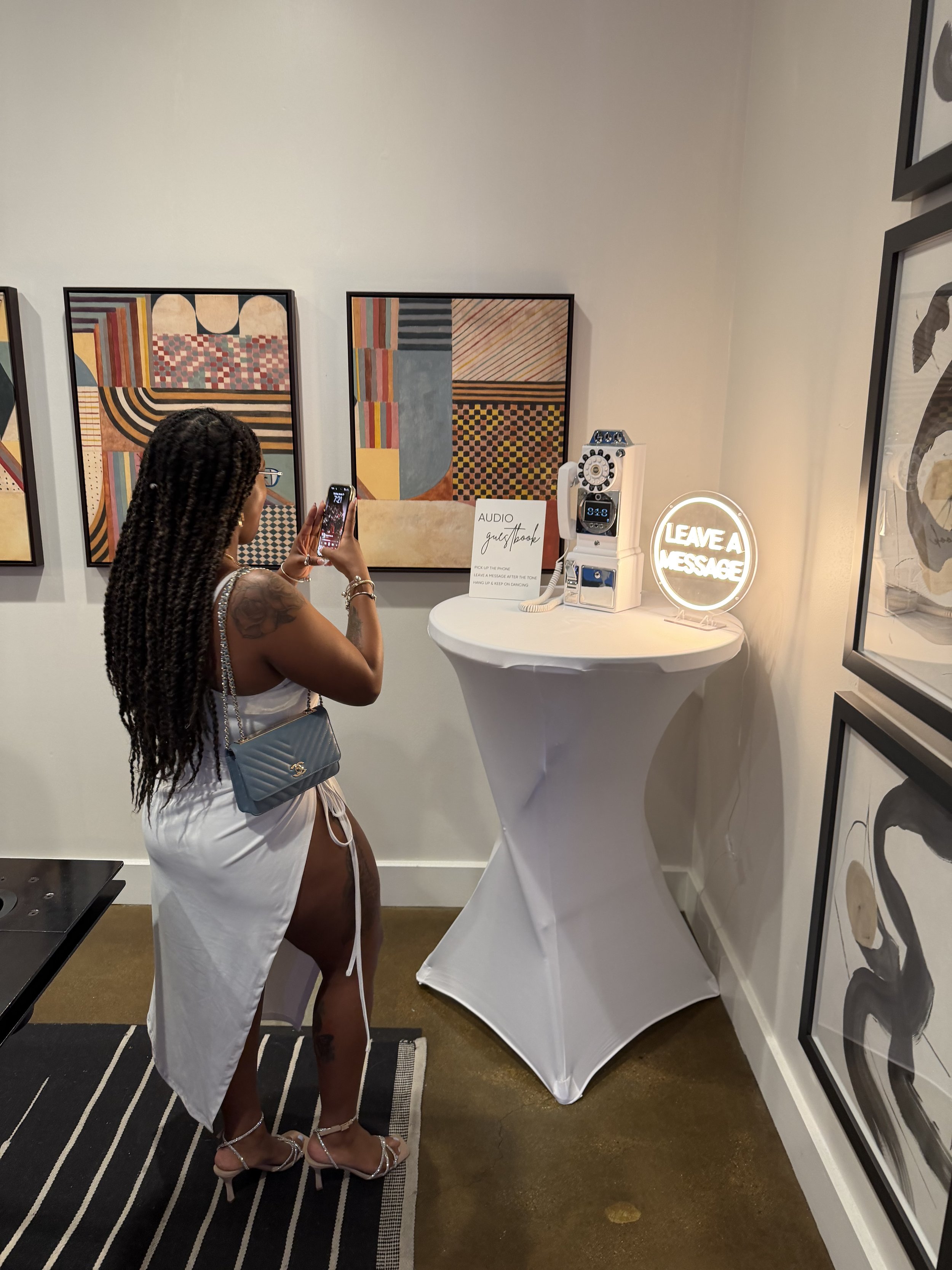 VIDEO GUEST PHONE BOOK BY 818 PHOTO BOOTH - AUDIO GUEST BOOK - INSTANT KEEPSAKES FOR WEDDINGS, PARTIES, BIRTHDAYS & EVERY EVENT TYPE ACROSS LOS ANGELES