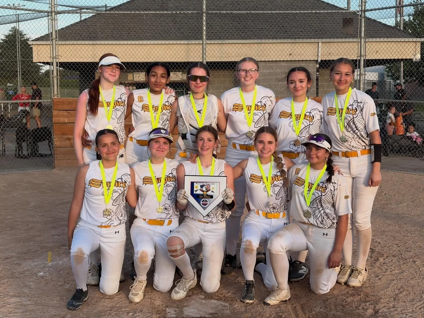 Memorial Day CHAMPIONS 🏆

An undefeated 5-0 weekend and bringing home the championship!

This team was locked in from start to finish, averaging 10 runs per game while staying consistent on both sides of the ball. The bats stayed hot with 5 home run