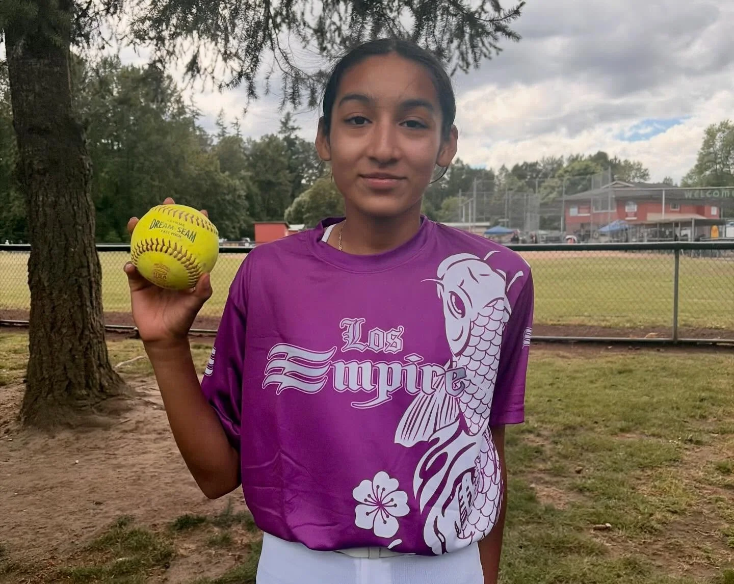 Home Run Alert! 🏃&zwj;♀️💨

Big day at the plate for Kayla! She came through with a clutch 2-run inside-the-park home run to tie the game in the bottom of 6th!

Way to go, Lightning McQueen! 🏎️💨