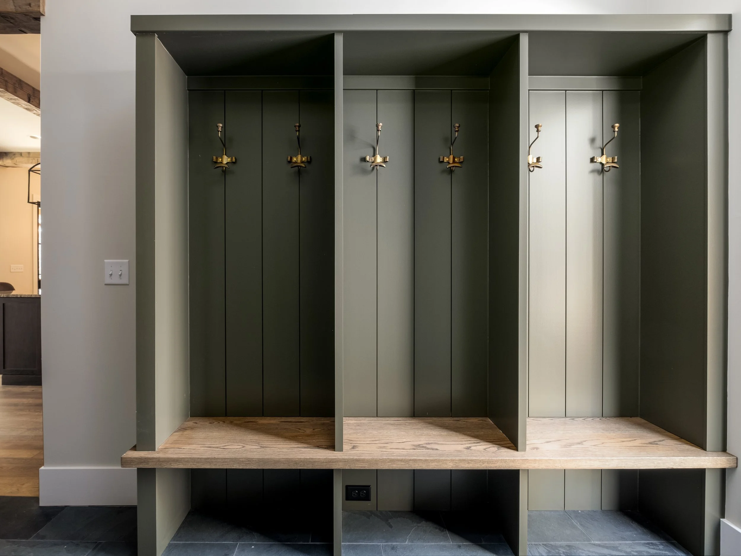 18-518 Mountain Brook.jpeg