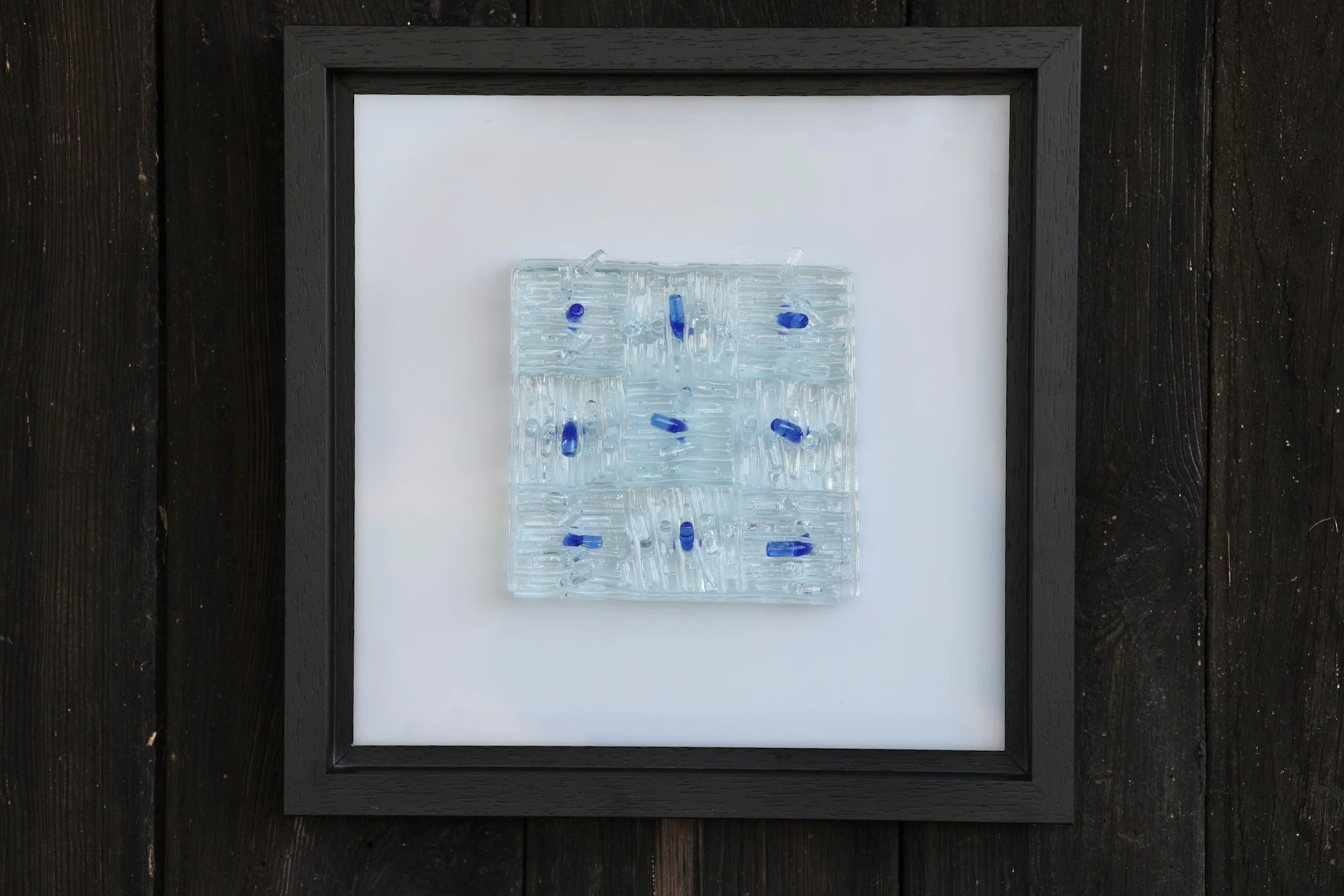 Tic  
| Glass  
| 36 x 36 x 4 cm