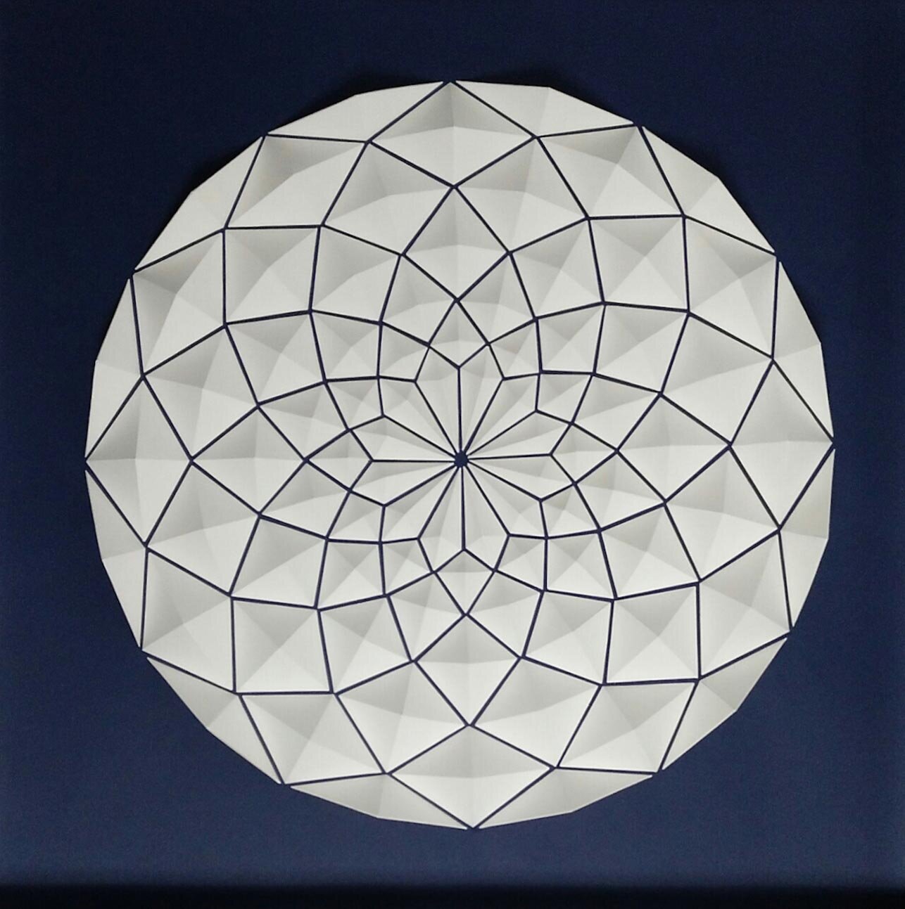 Version 3 | 52 x 52 x 2.6 cm | On Demand