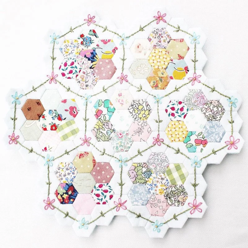 Mabel's Garden EPP Free Pattern