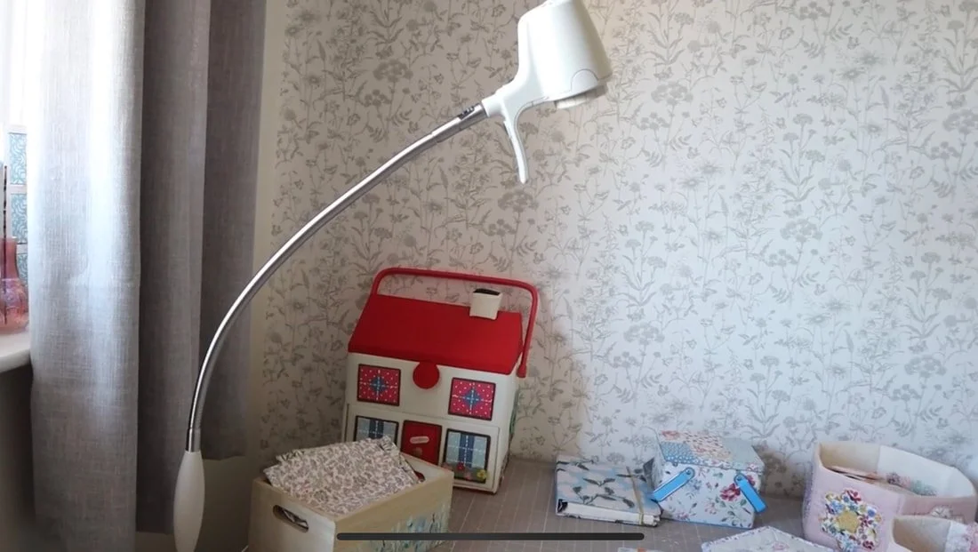 Serious Readers Lights Review