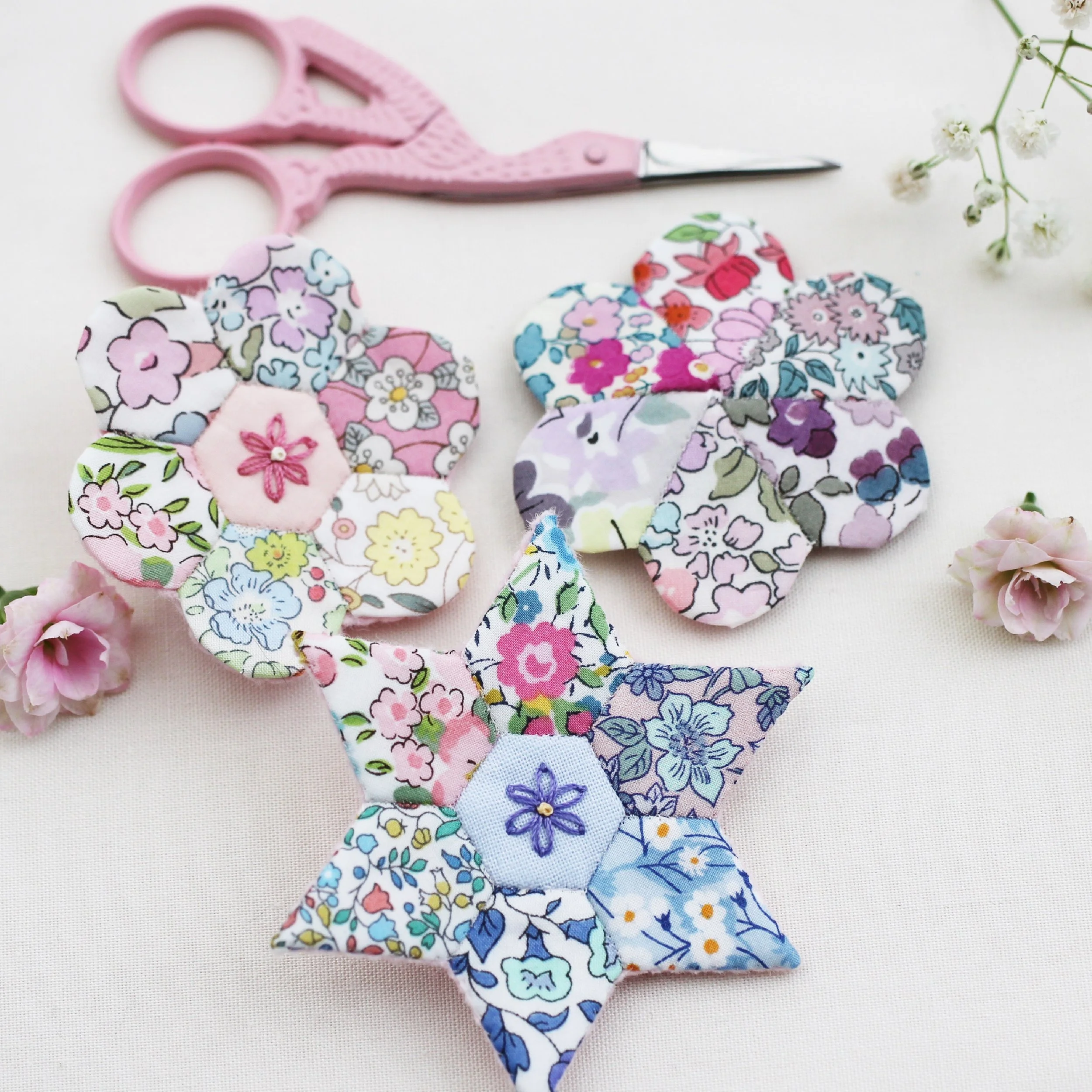 Tiny Patchwork Flowers | Create Beautiful Patchwork Flowers Today ...