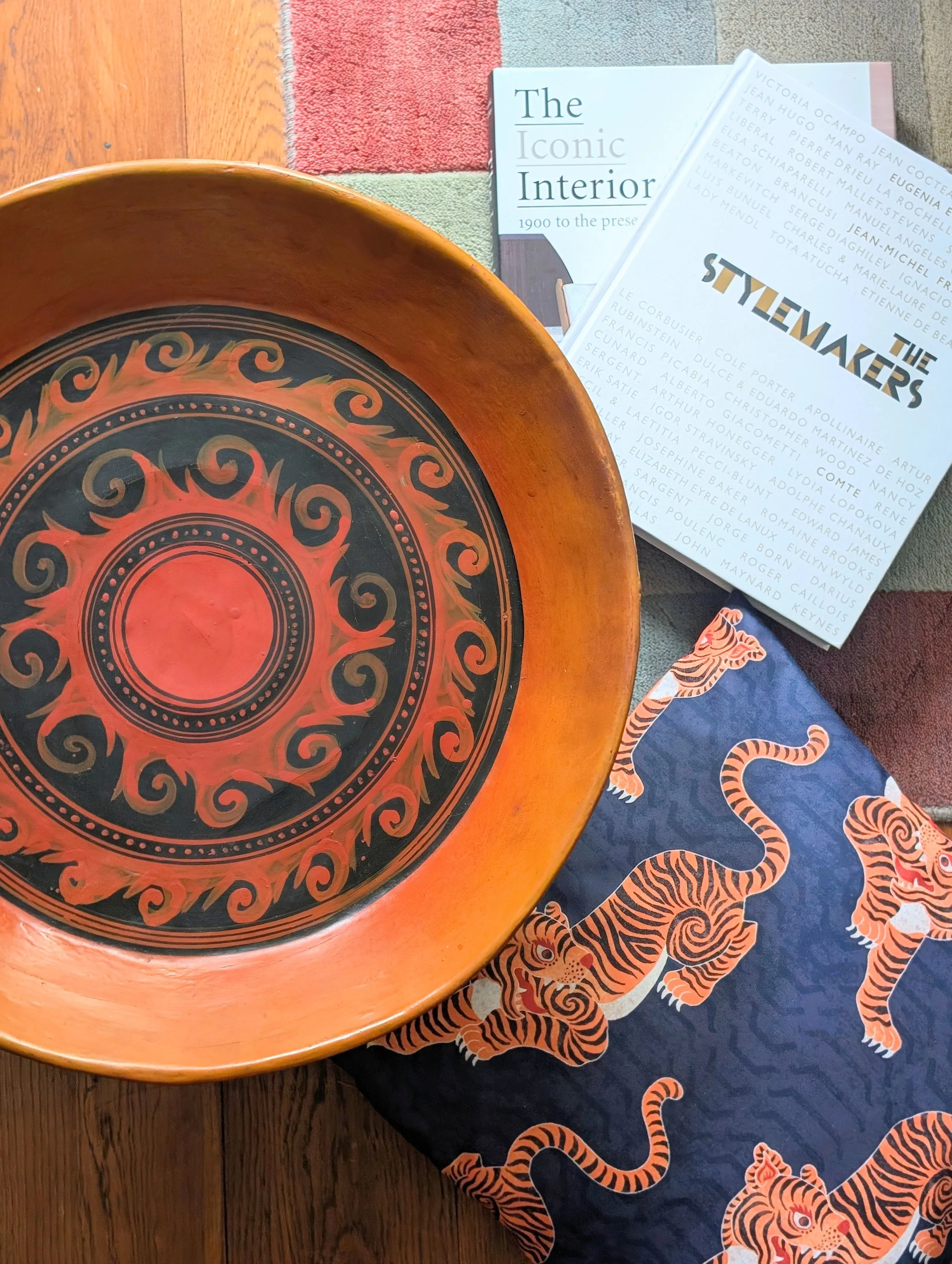 Kalat offering table