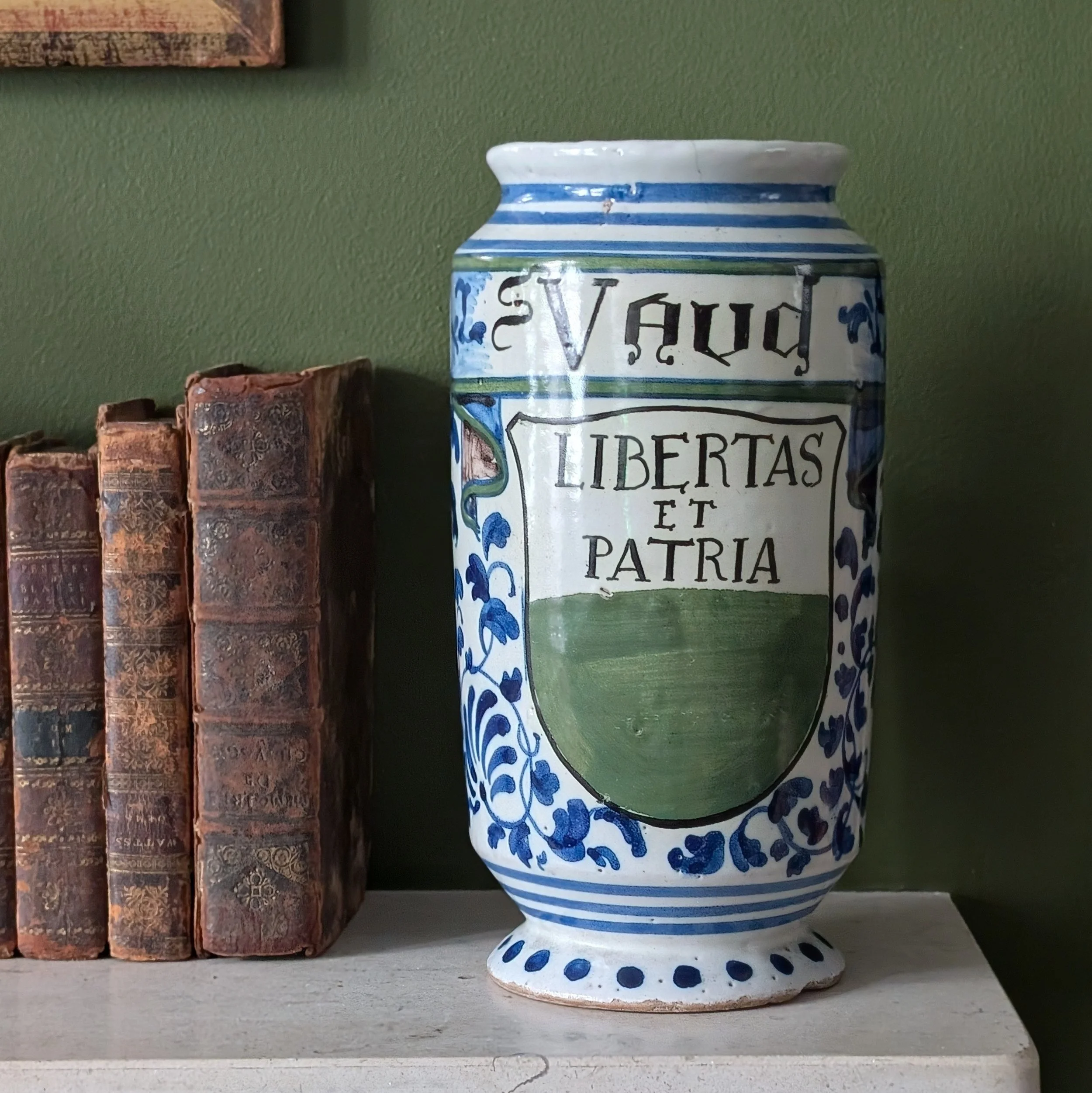 An Italian apothecary jar