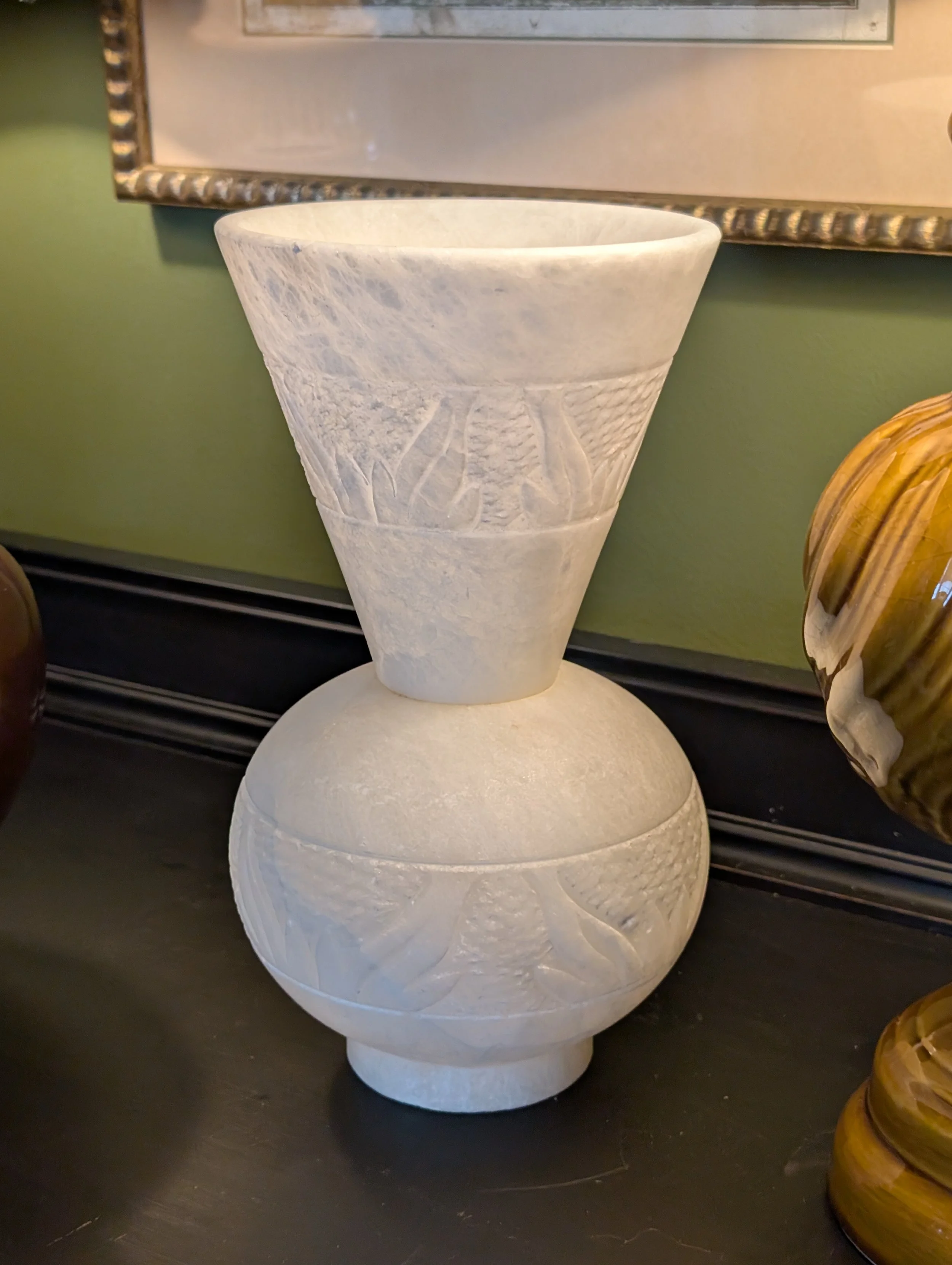 A White marble vase