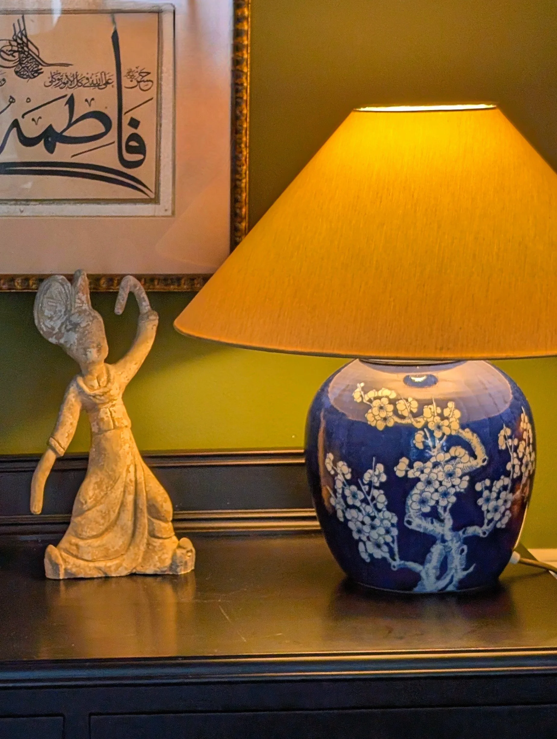 A Chinese blue and white lamp