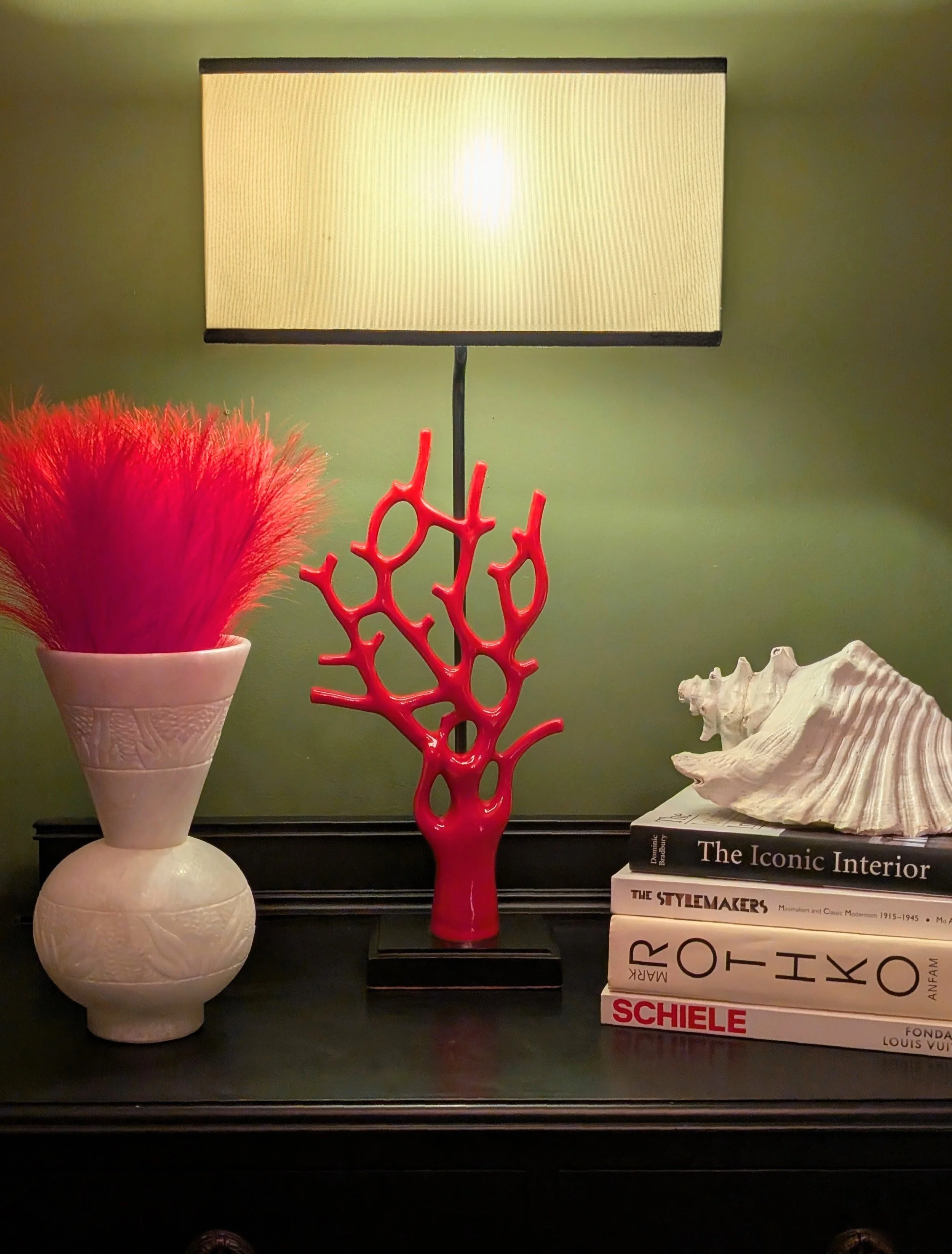 A vintage Italian lamp