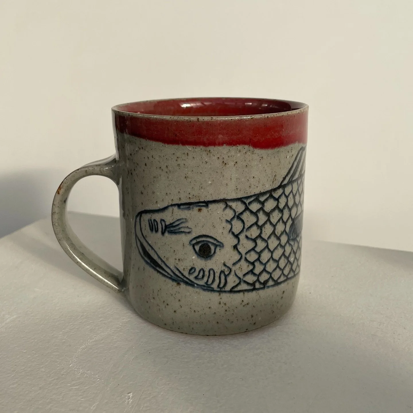 Last few weeks in and out of the studio..
Been a busy few weeks with markets the past two, 1 more to go this Sunday! While mass making mugs to complete a commission but I&rsquo;m slowly nearing the end.. and managed to fit in a lil parcels gig on Sat