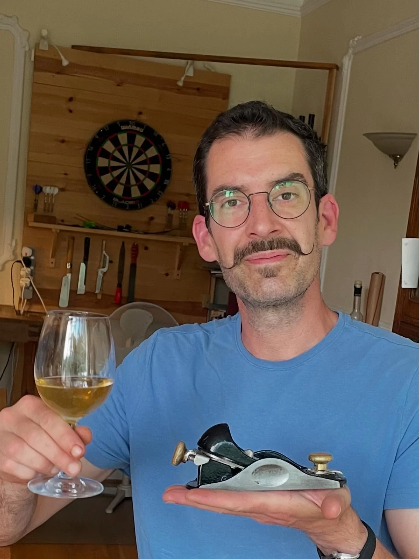 Celebrating 30 years together!
#draskoczy #draskoczyviolins #plane #blockplane #stanley #violin #violinmaker #loyalty