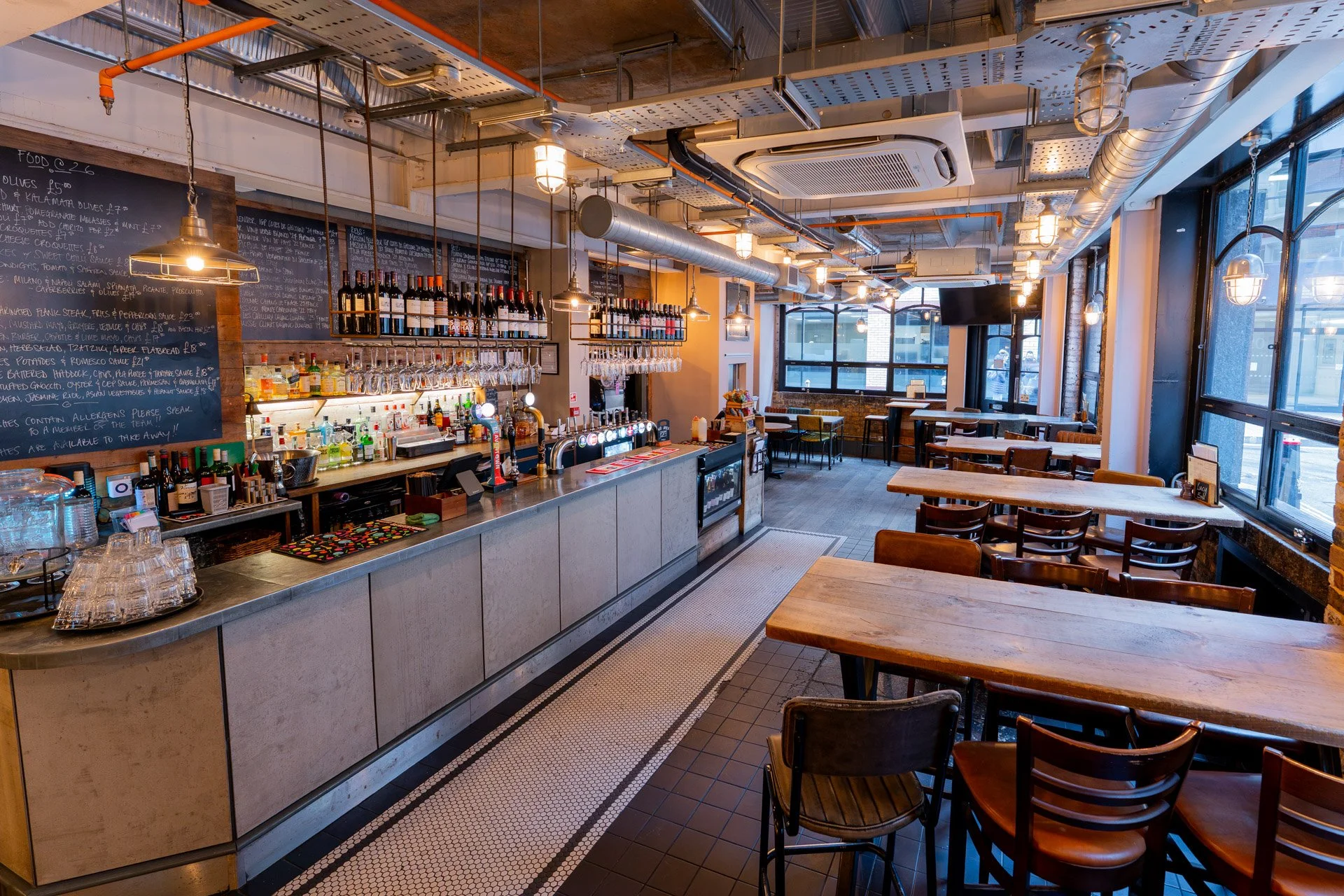 26 furnival street bar hire