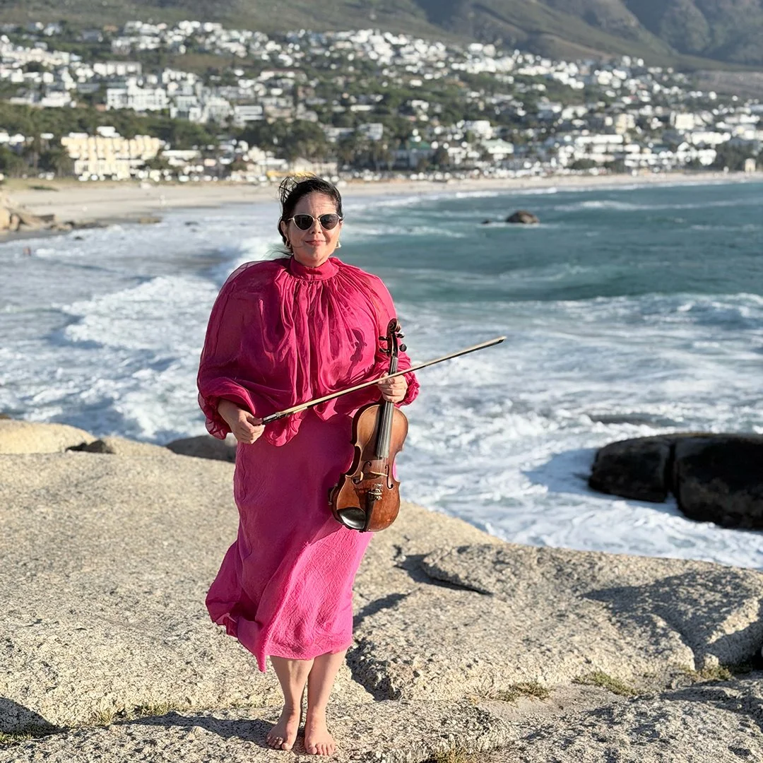 Luxury proposal with live violin music in Camps Bay overlooking the Atlantic coastline