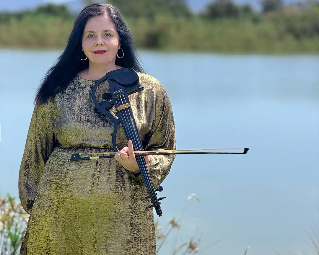 Larah Eksteen, Cape Town violinist, performing at a beautiful Islamic wedding at Dawn Mountains in the Cape Winelands.