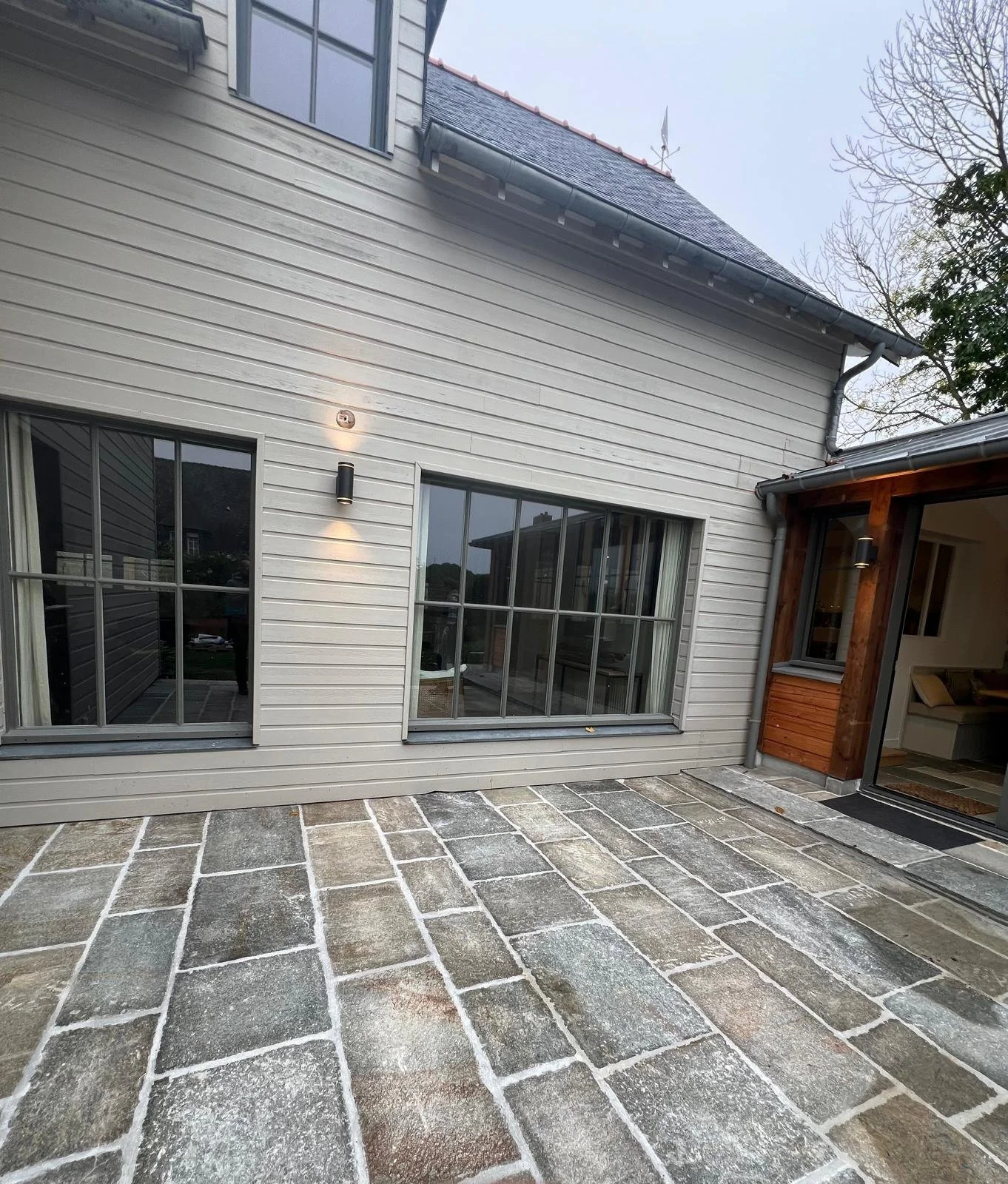 WhatsApp Image 2025-12-17 at 18.25.42 (2).jpeg