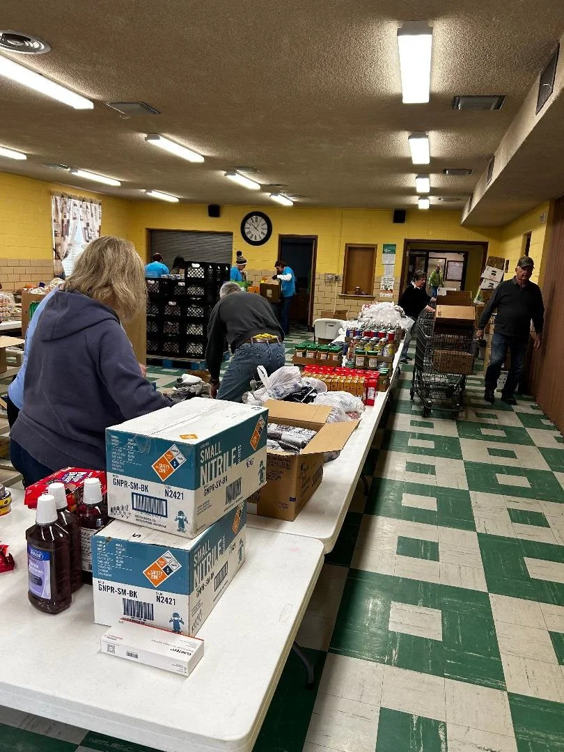 stp foodbank2 (1).jpg