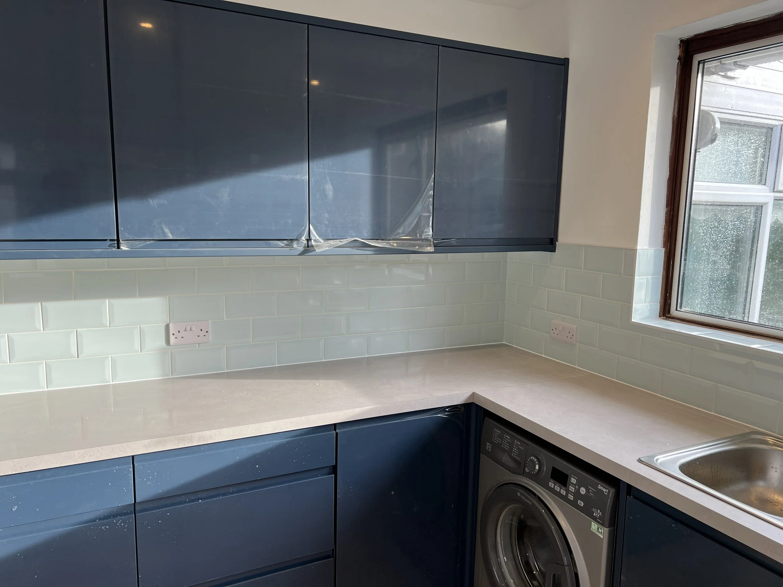 The finished result. We are incredibly proud with the rapid turnaround of this kitchen and meticulous work we completed.