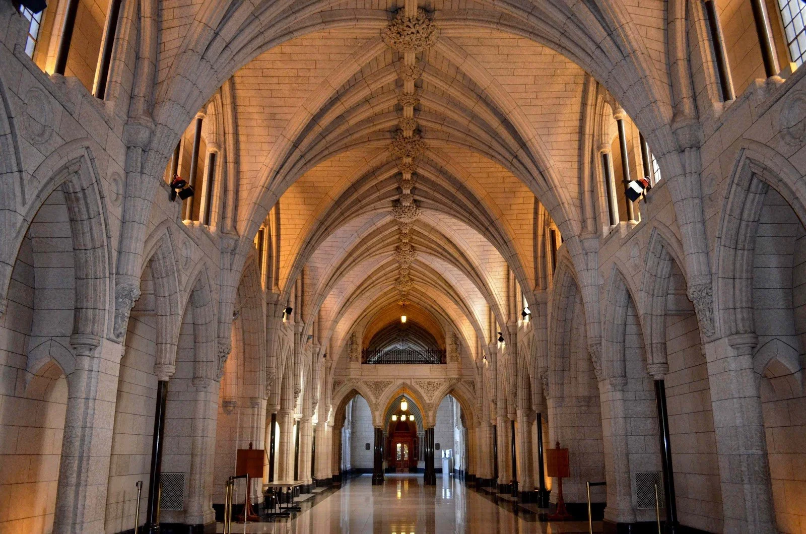 Parliament Hall.jpg