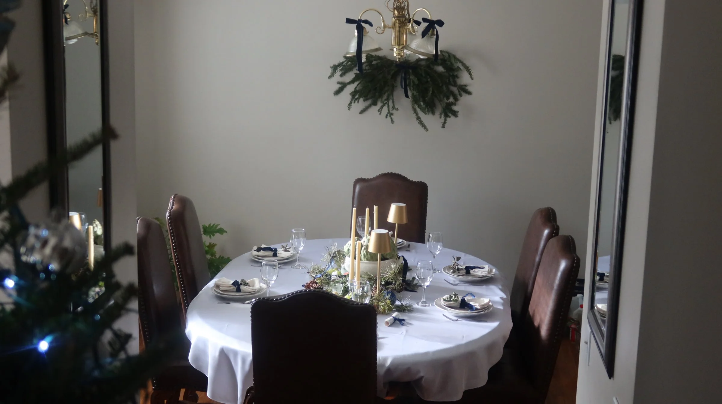 Holiday Table 2025