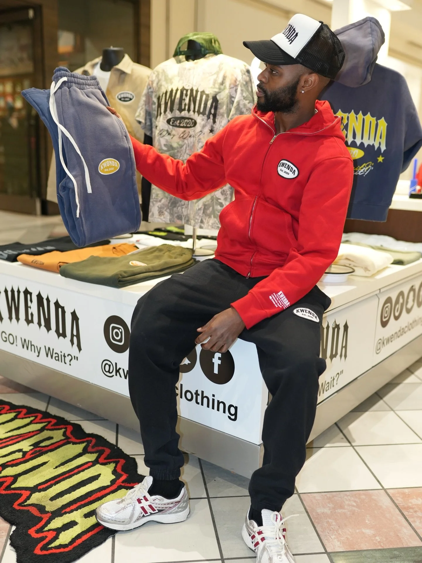 Kwenda Clothing 📸
Massachusetts shoot by WA Visual
Clean visuals. Strong brand energy. 🔥
#WAVIsual #KwendaCollection #FashionShoot