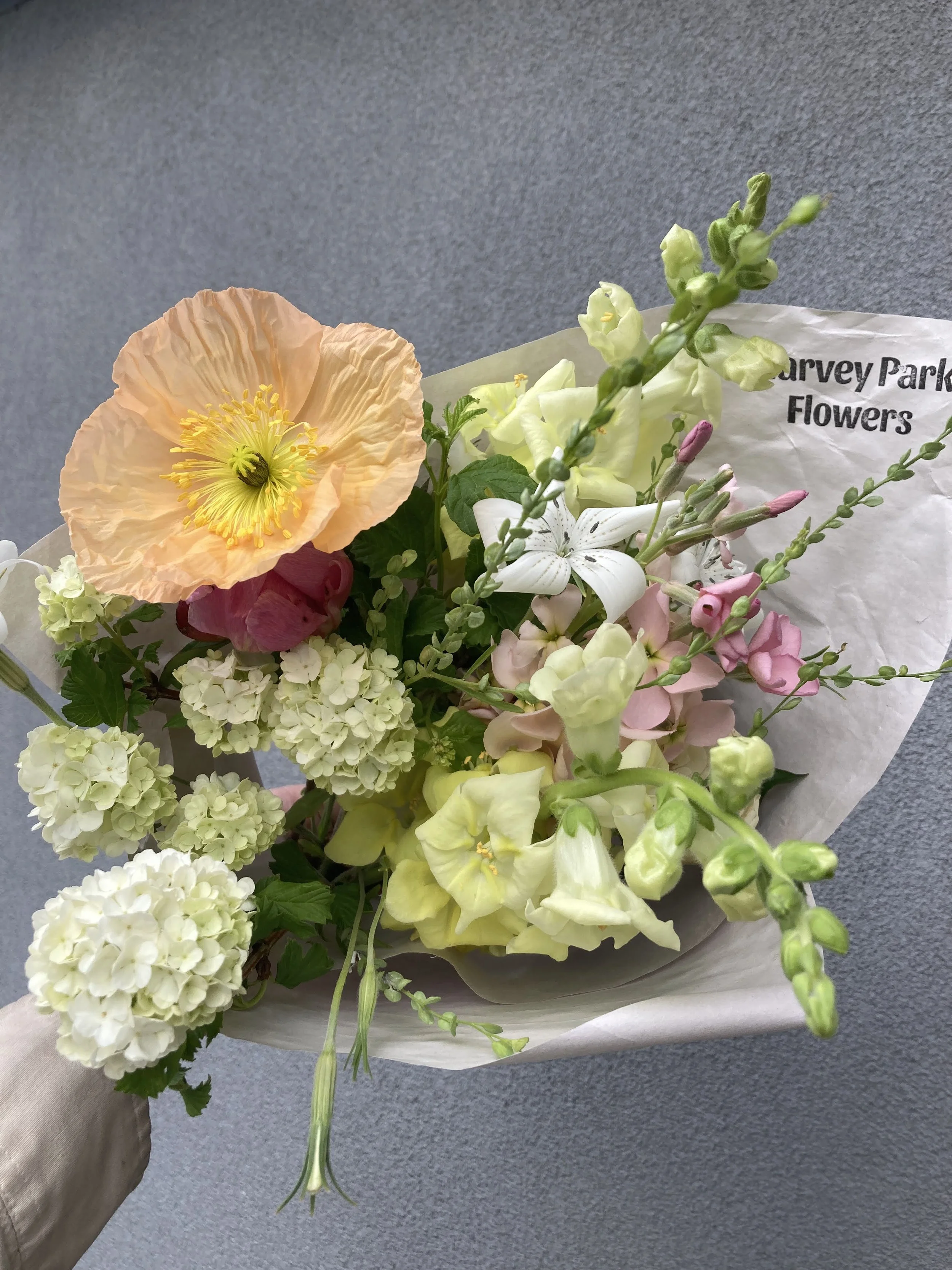 Deluxe Wrapped Bouquet