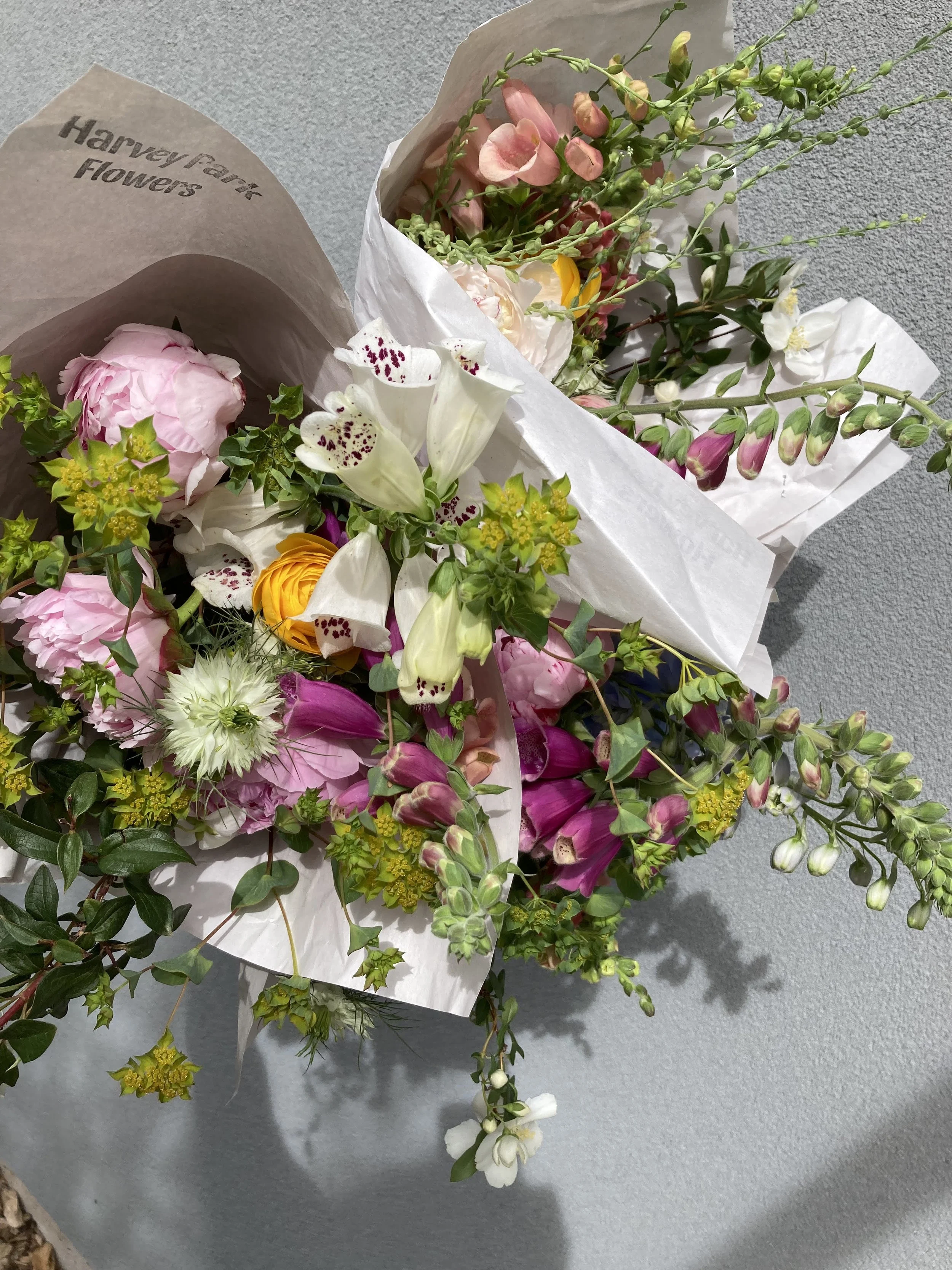 Deluxe Wrapped Bouquet