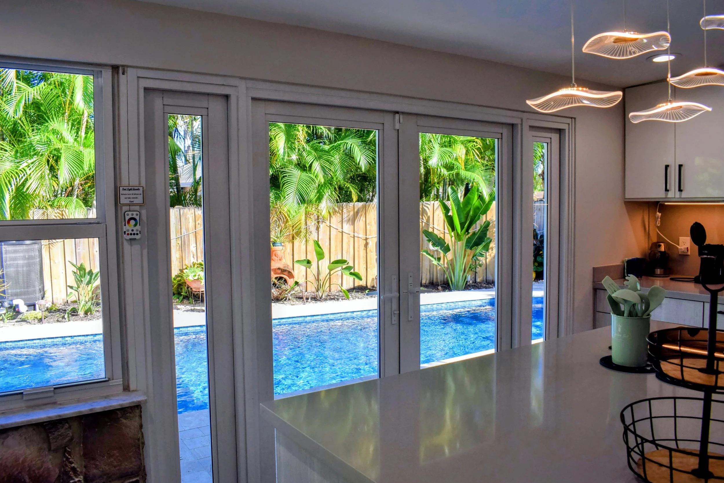 Views while making your coffee or cooking a delicious meal.