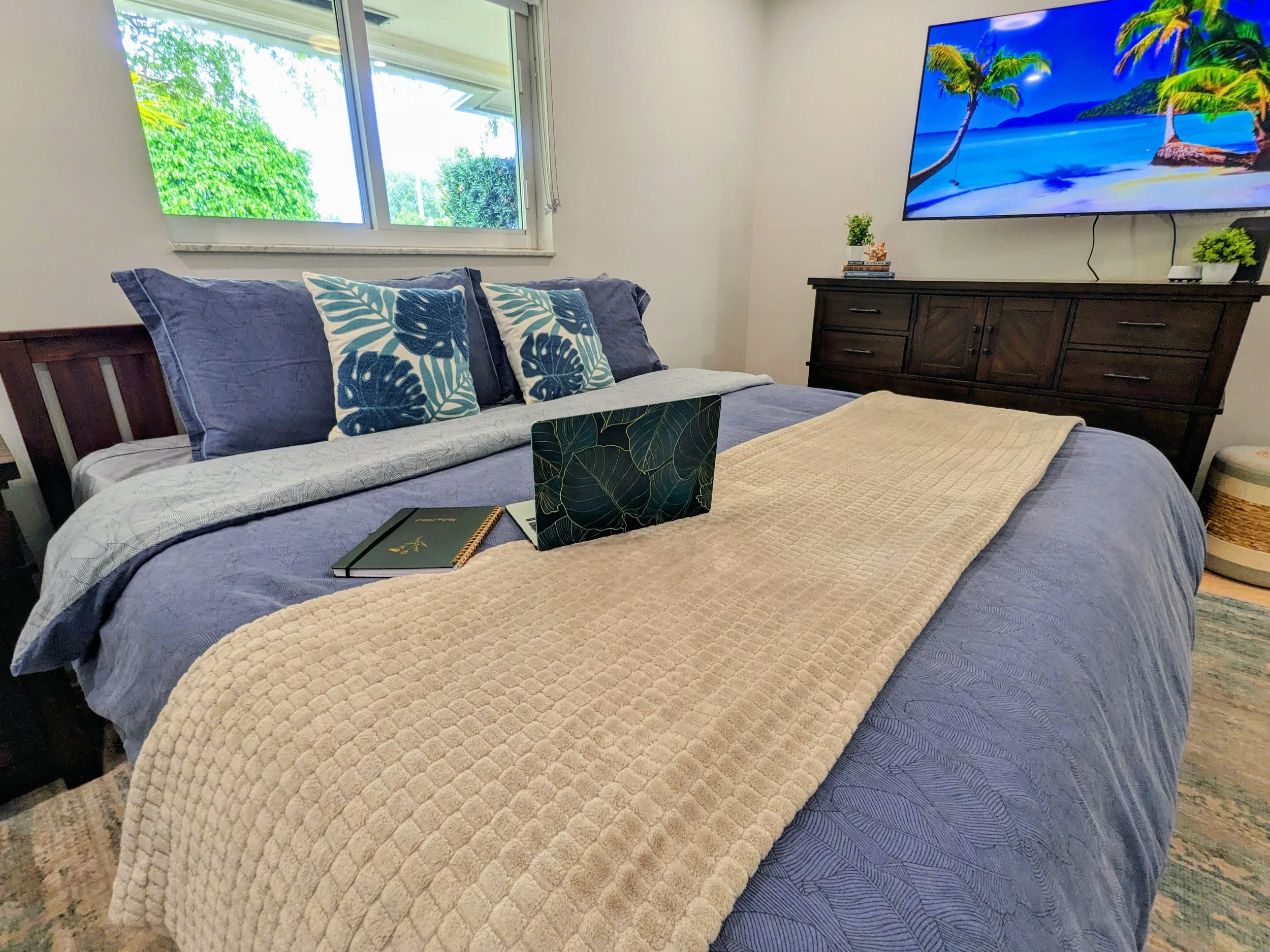 Fast wifi allows you to stream your favorite show or work remotely. 