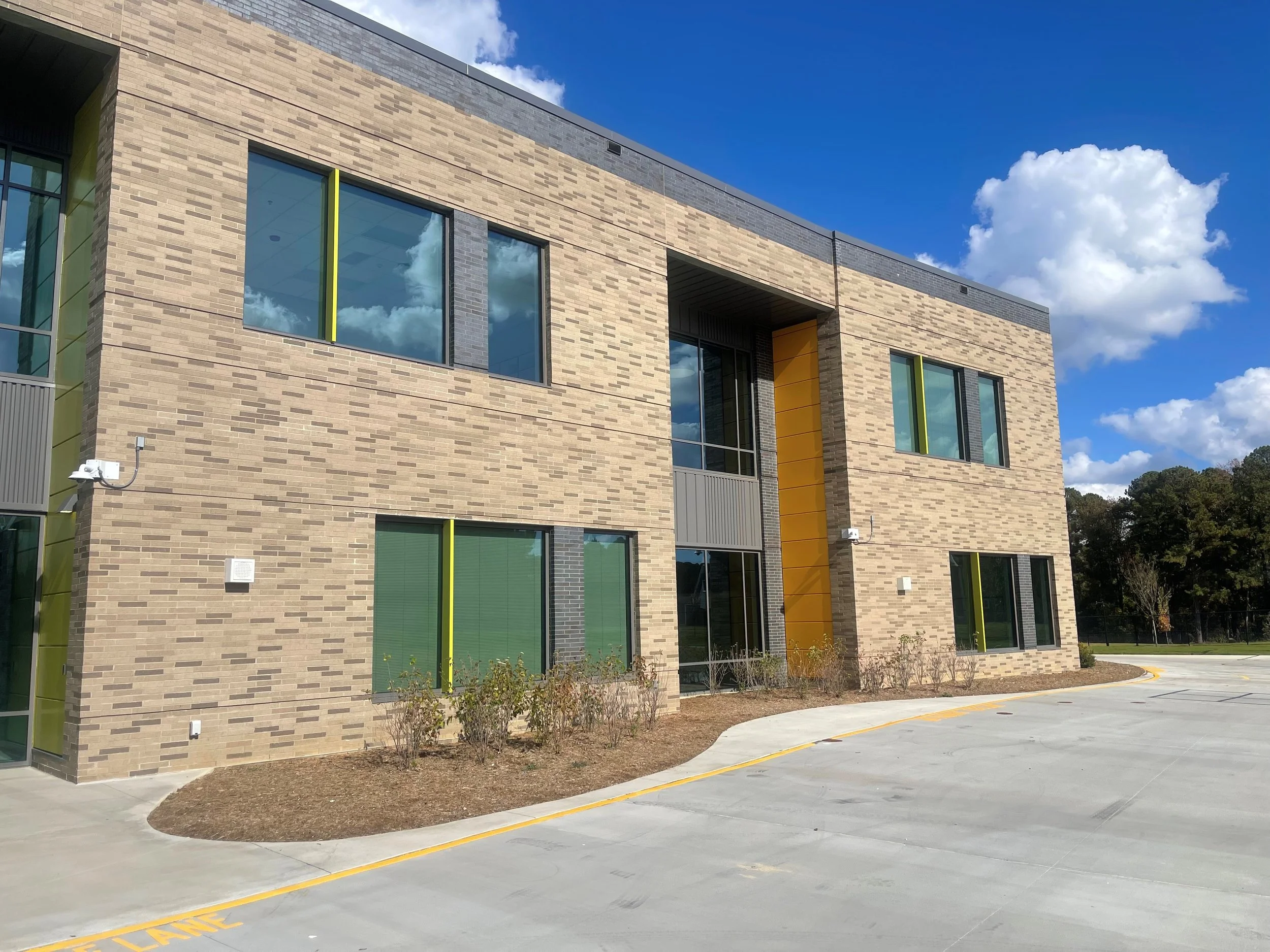 Hilltop Needmore Elem (photo 2).jpg