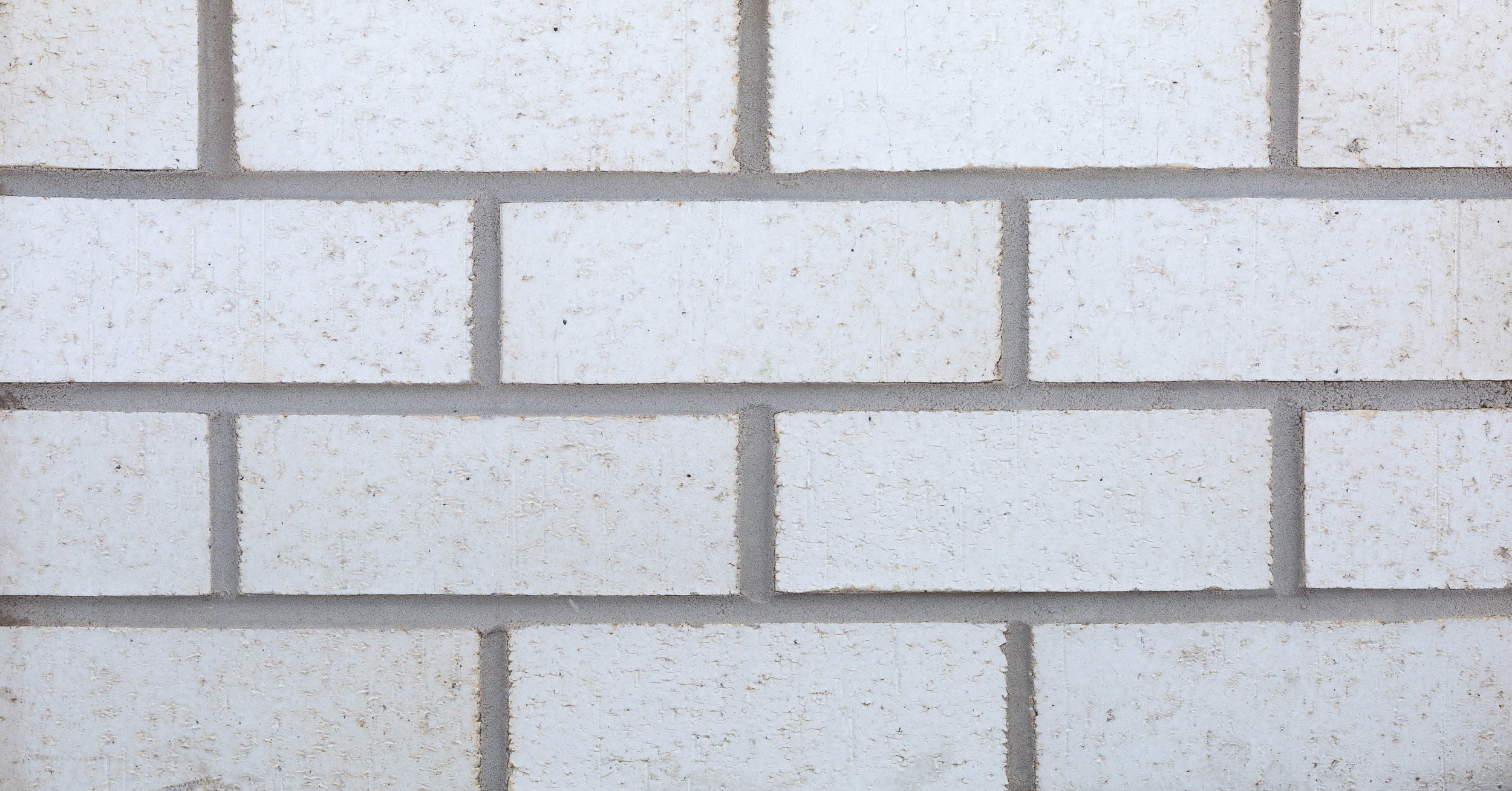 Executive White Wirecut