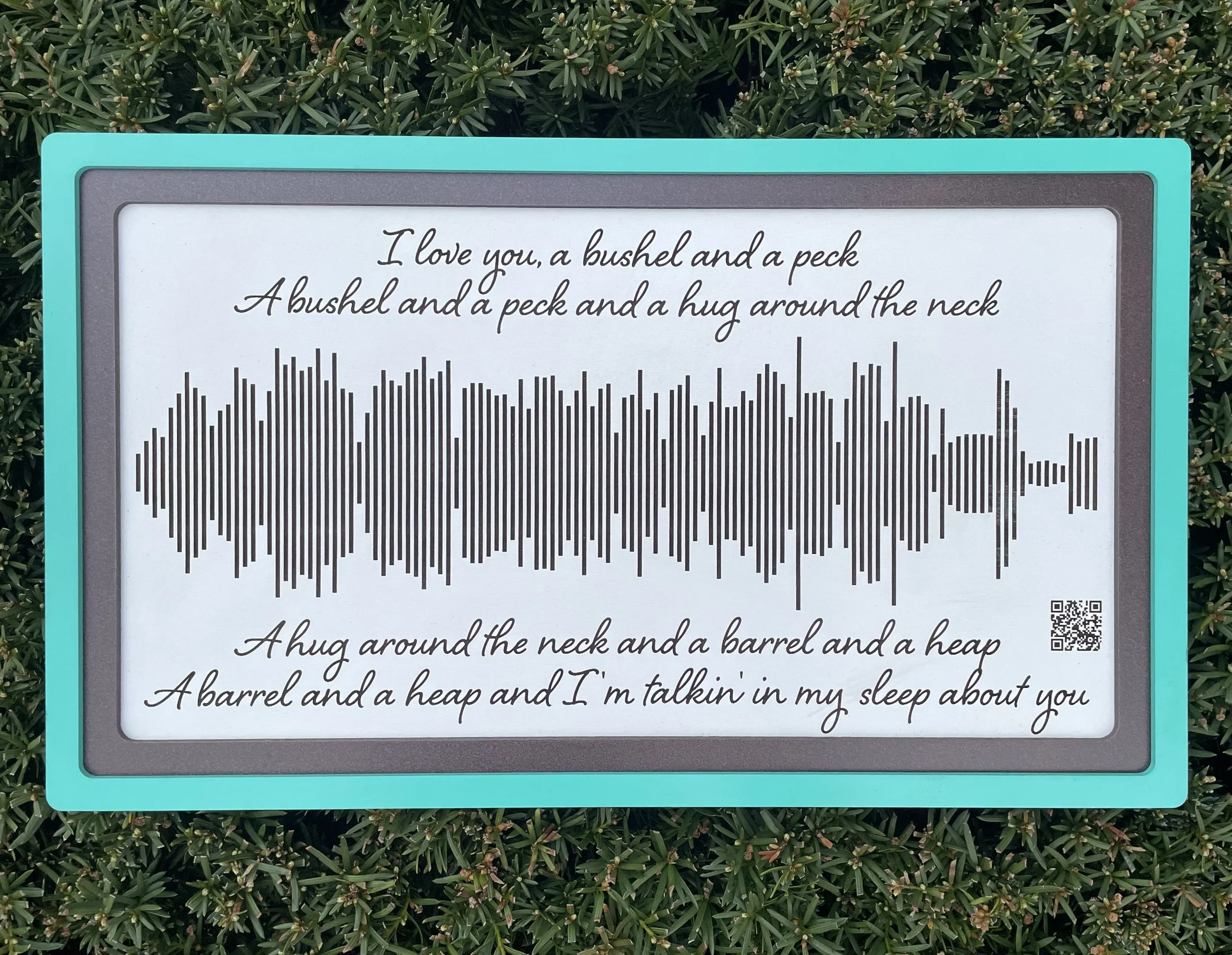 Heartbeat soundwave gift