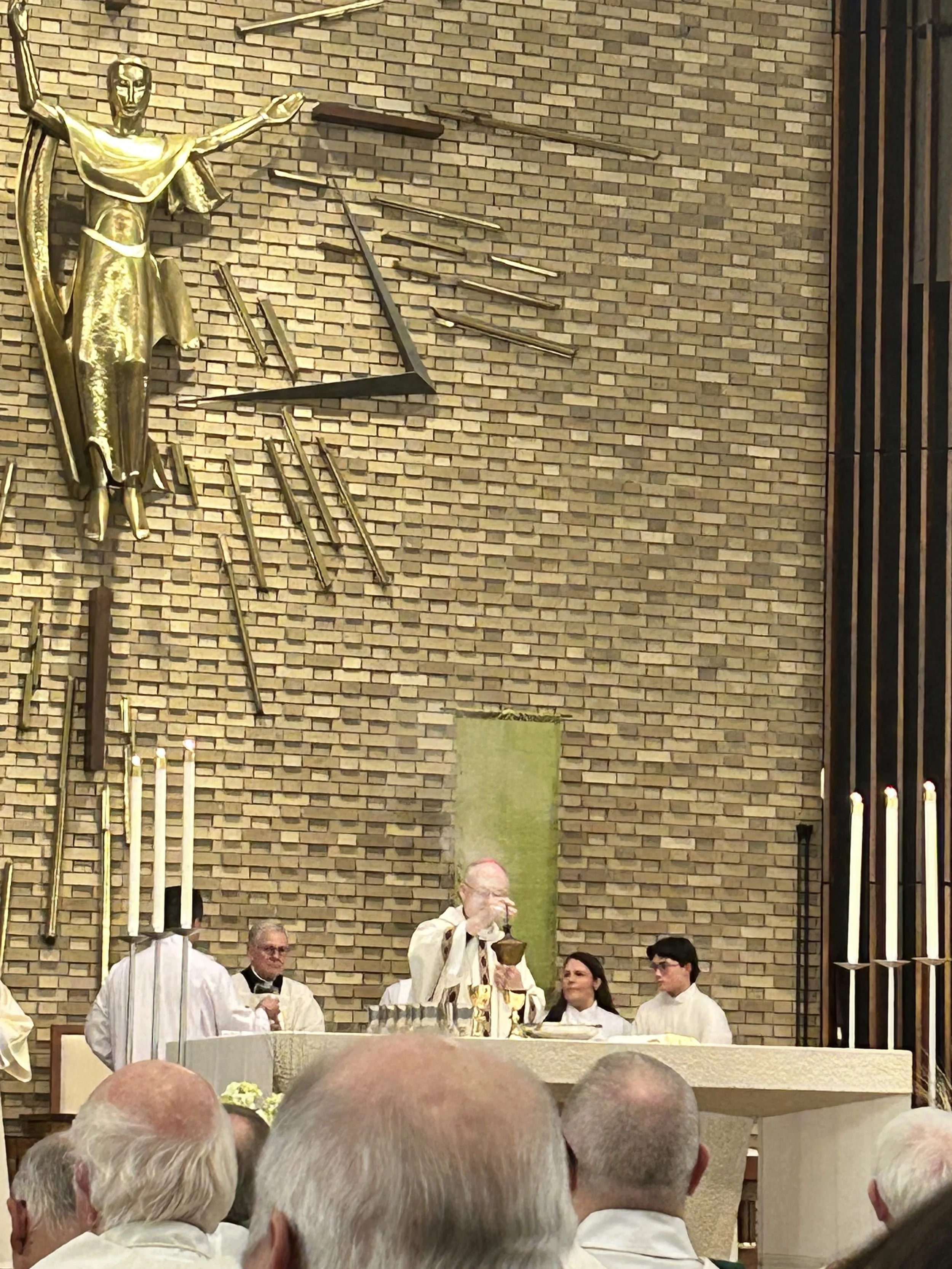 AB Grob Welcome Mass 7.jpg
