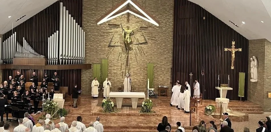 AB Grob Welcome Mass 6.jpg