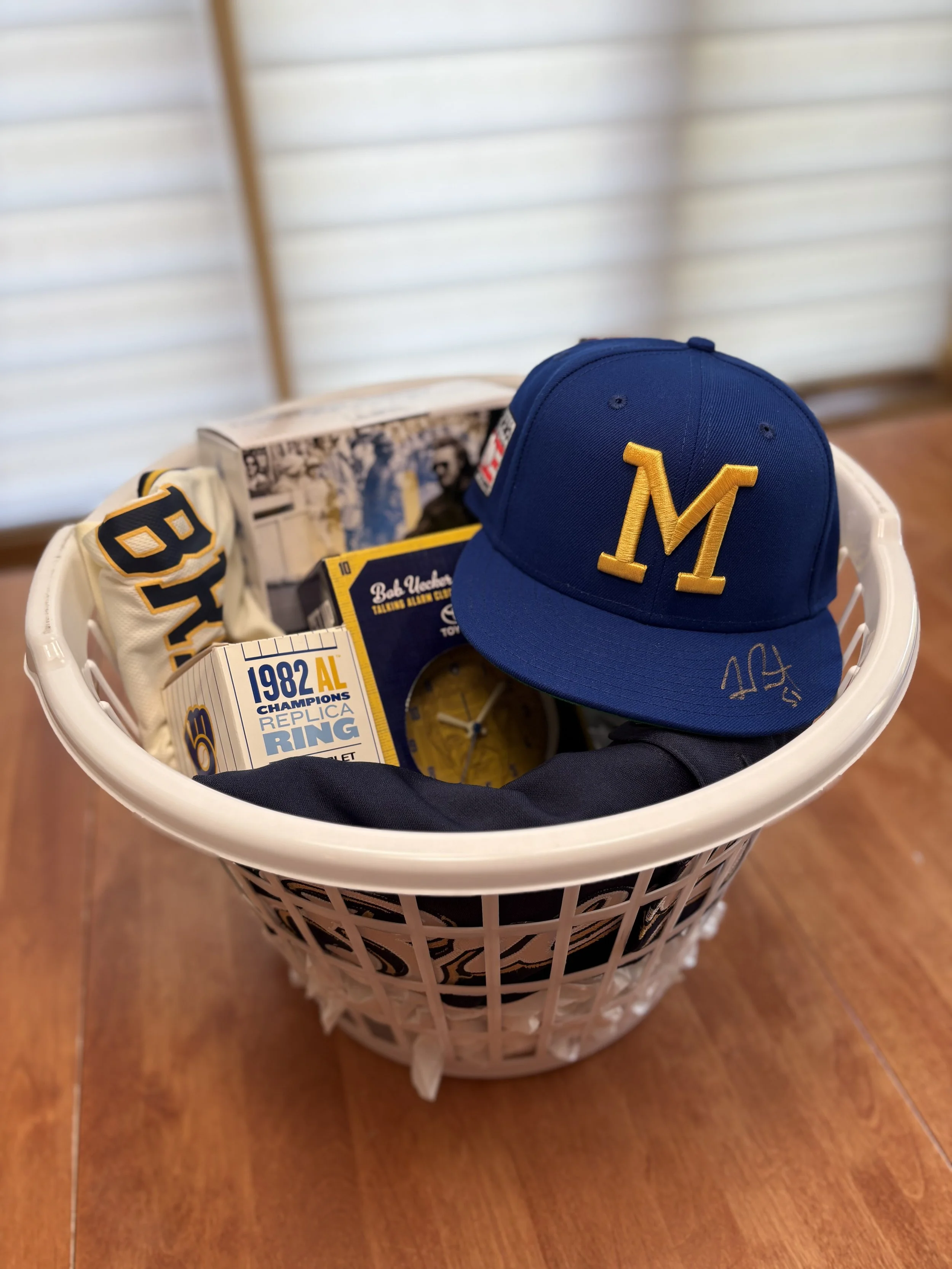 Milwaukee Brewers featuring Freddy Peralta autographed hat