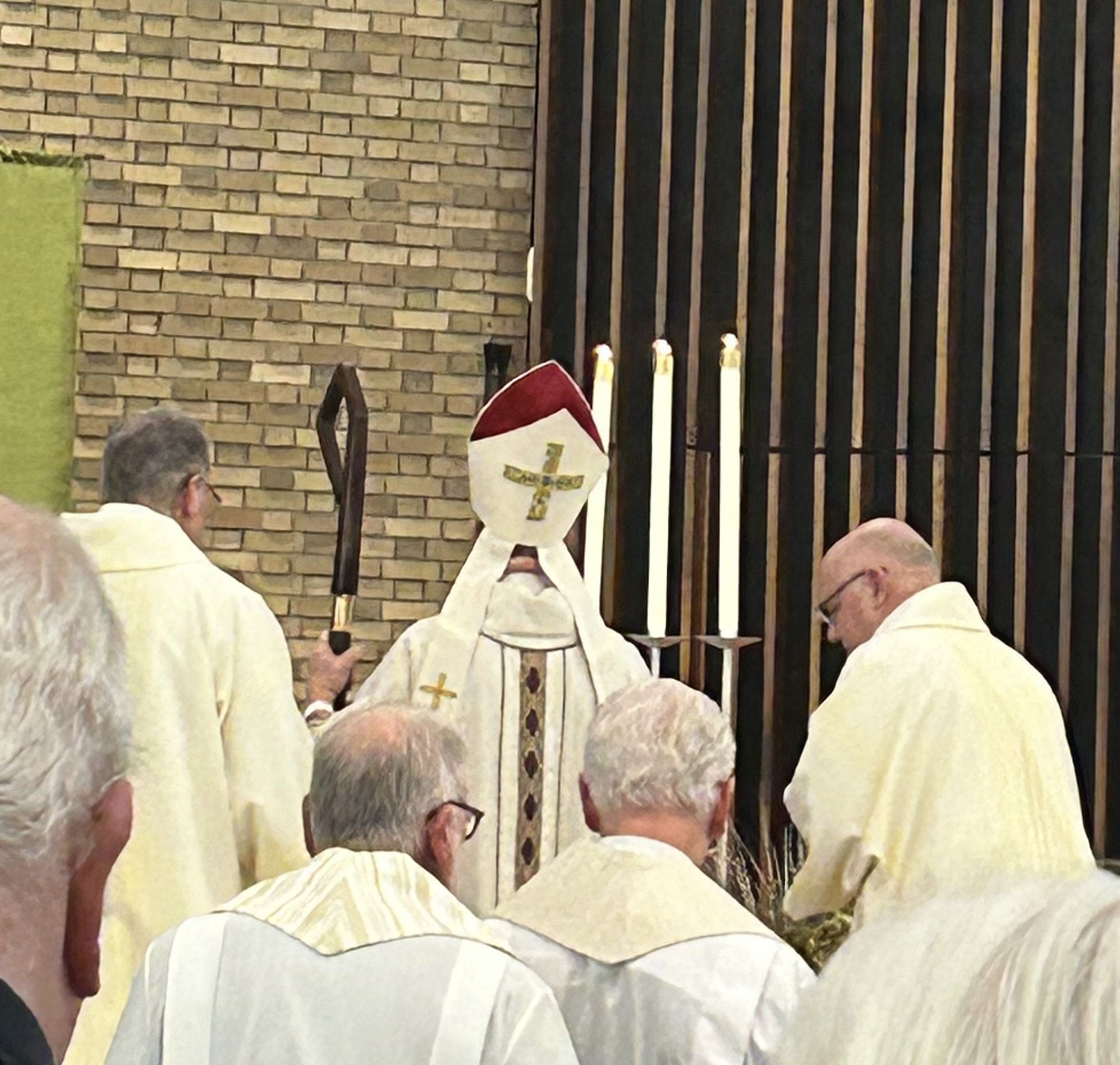 AB Grob Welcome Mass 9.jpg