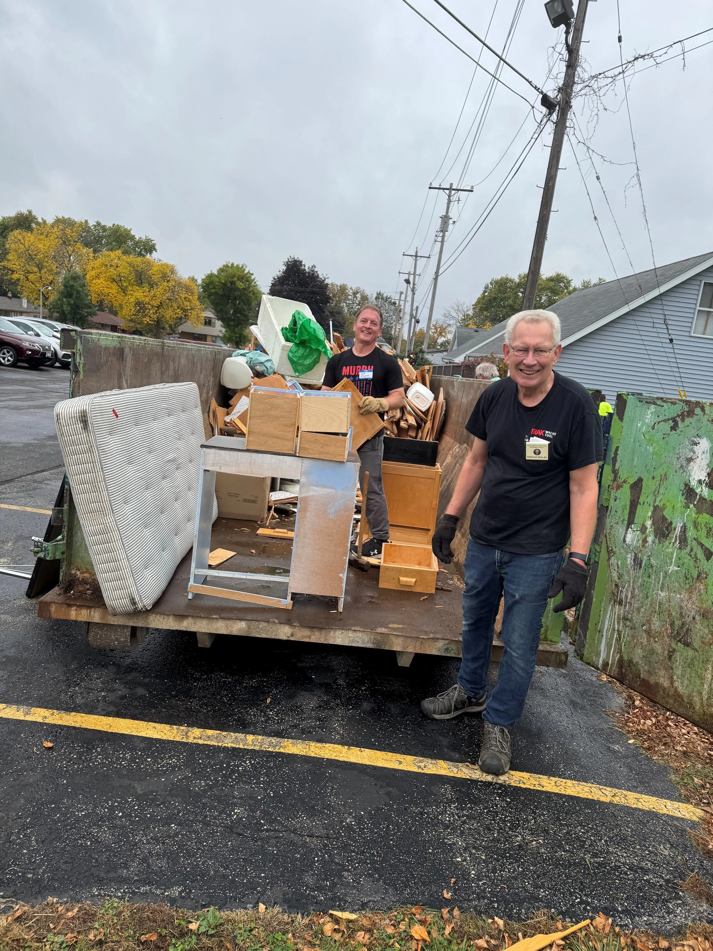 Holy Cross center 2.jpg